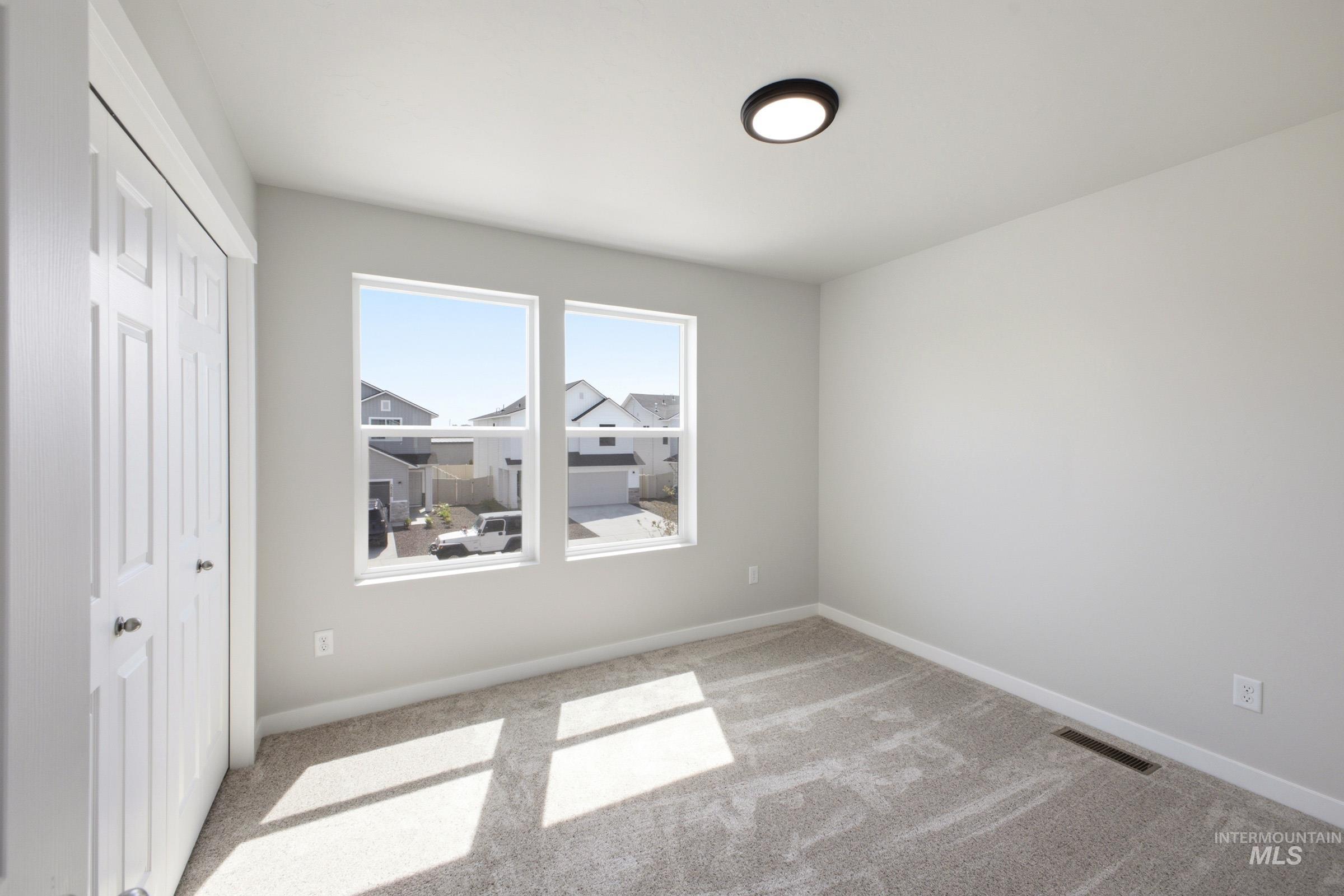 2527 W Fallon Lp, Nampa, Idaho 83651, 4 Bedrooms, 2.5 Bathrooms, Residential For Sale, Price $444,995,MLS 98993760