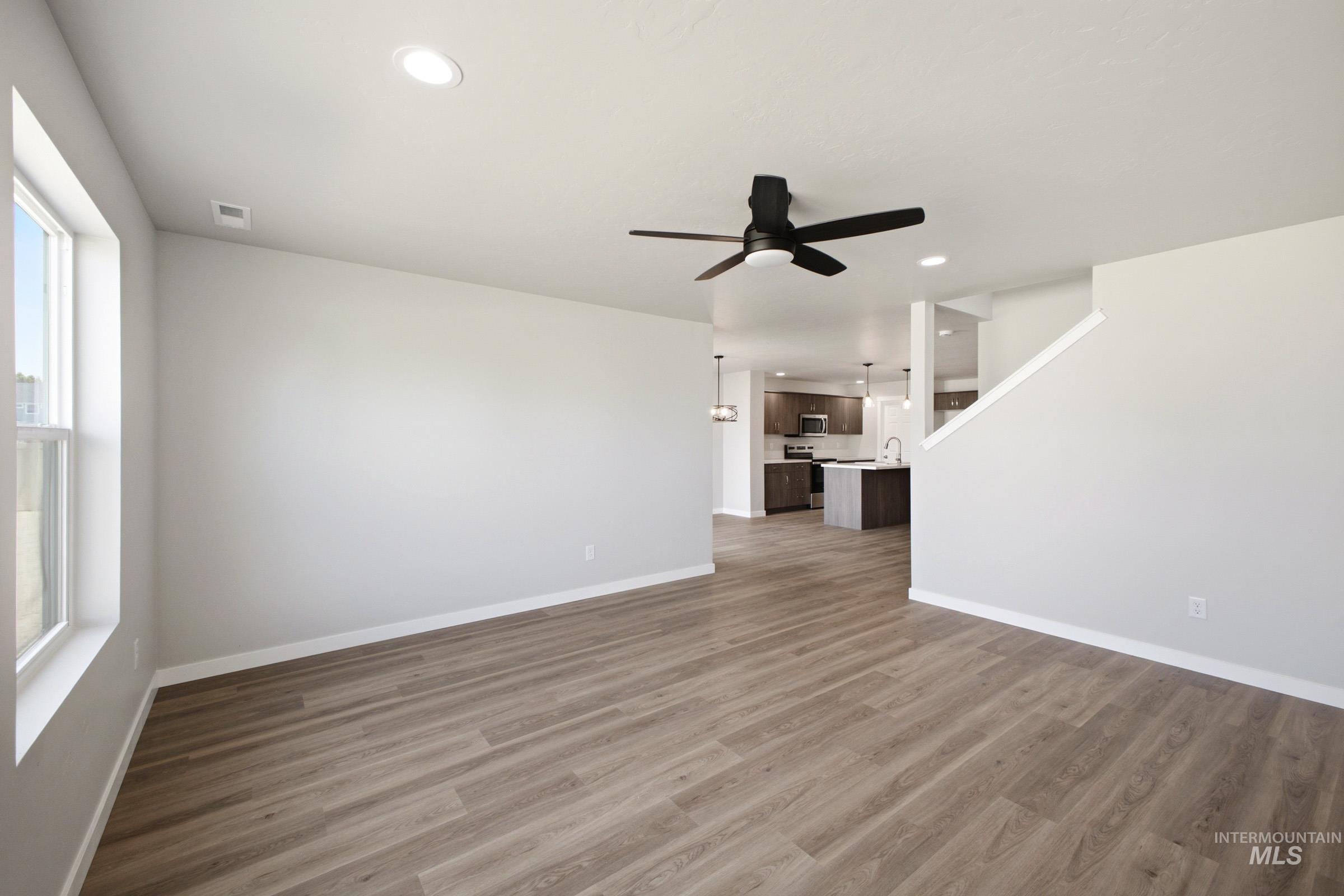 2527 W Fallon Lp, Nampa, Idaho 83651, 4 Bedrooms, 2.5 Bathrooms, Residential For Sale, Price $444,995,MLS 98993760