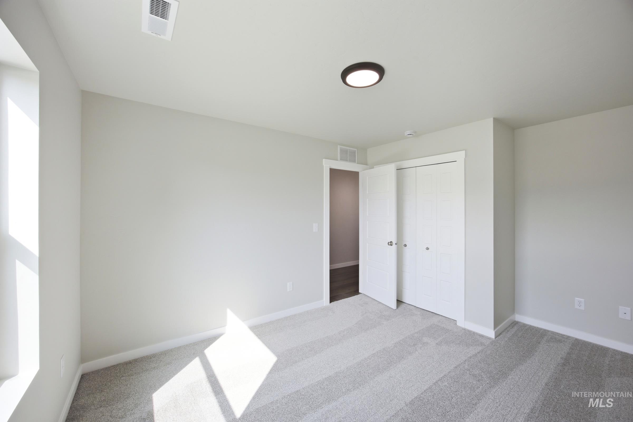 5205 S Edgecomb Way, Nampa, Idaho 83686, 5 Bedrooms, 3 Bathrooms, Residential For Sale, Price $569,990,MLS 98993763
