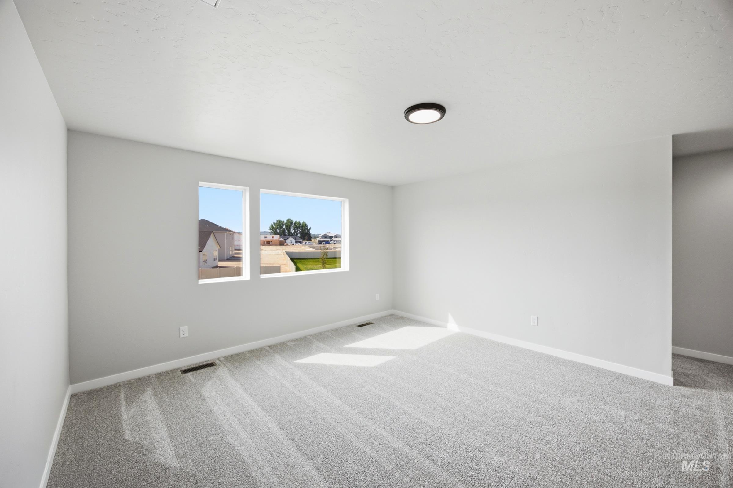 5205 S Edgecomb Way, Nampa, Idaho 83686, 5 Bedrooms, 3 Bathrooms, Residential For Sale, Price $569,990,MLS 98993763