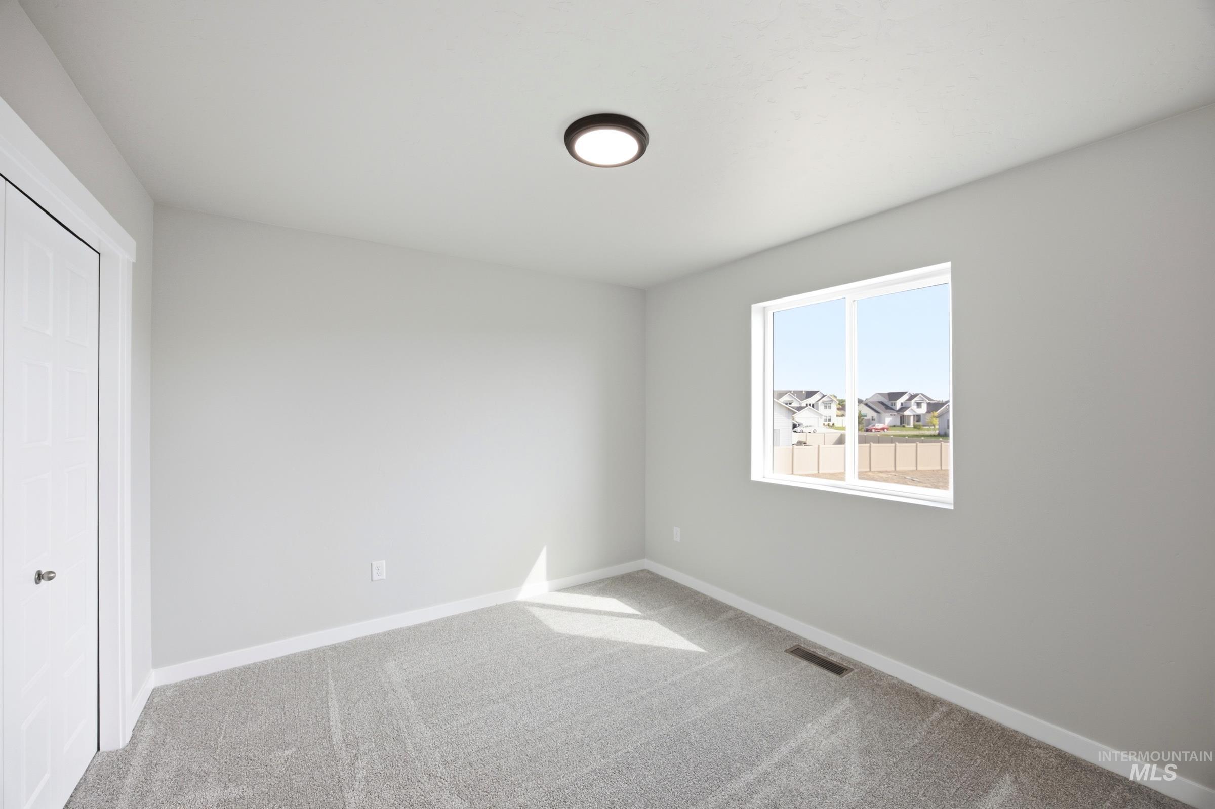 5205 S Edgecomb Way, Nampa, Idaho 83686, 5 Bedrooms, 3 Bathrooms, Residential For Sale, Price $569,990,MLS 98993763
