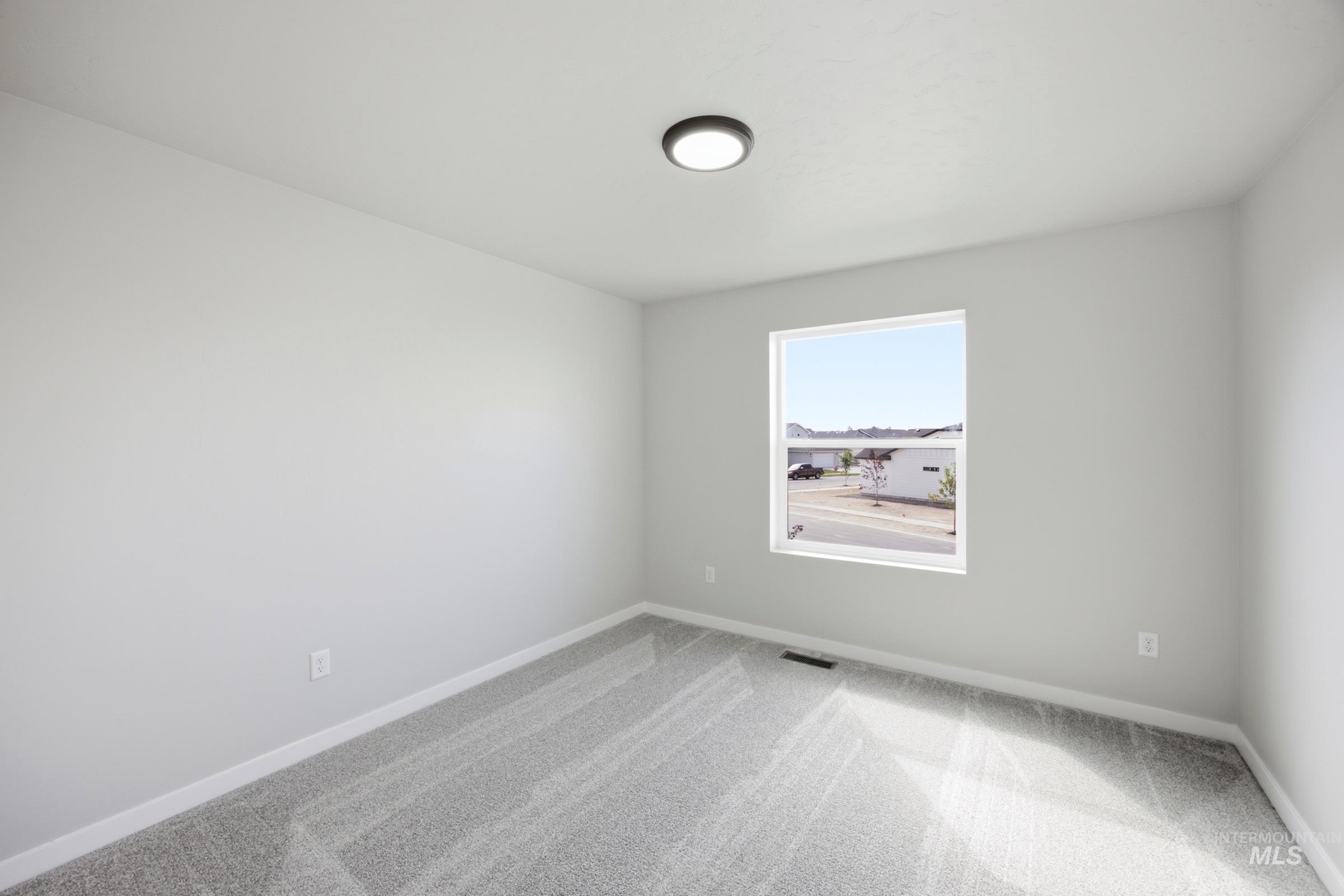 5205 S Edgecomb Way, Nampa, Idaho 83686, 5 Bedrooms, 3 Bathrooms, Residential For Sale, Price $569,990,MLS 98993763