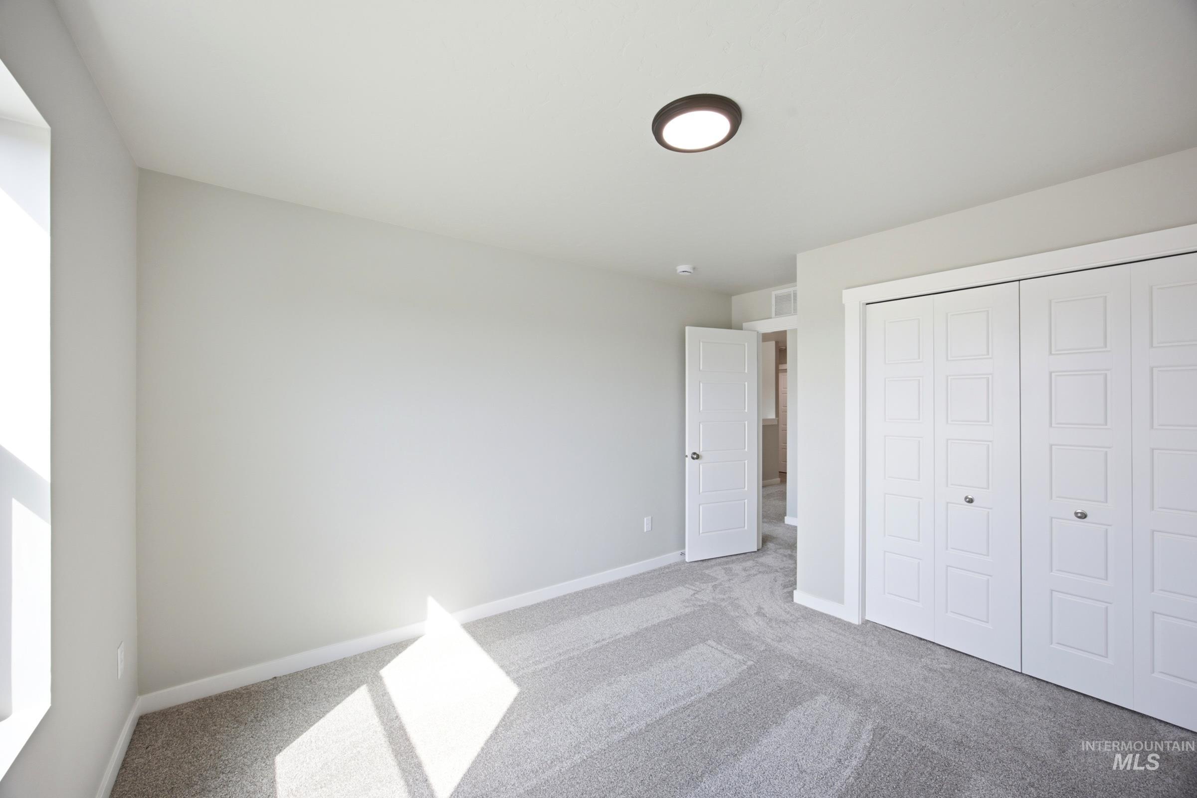 5205 S Edgecomb Way, Nampa, Idaho 83686, 5 Bedrooms, 3 Bathrooms, Residential For Sale, Price $569,990,MLS 98993763