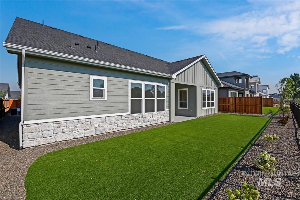 11178 S Corballis Ln, Kuna, Idaho 83634, 3 Bedrooms, 2 Bathrooms, Residential For Sale, Price $599,880,MLS 98993769