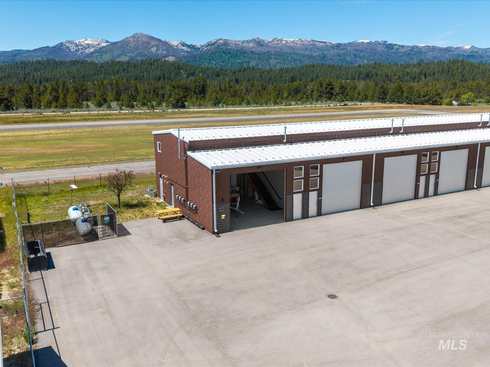 1453 S Main - Unit 1, Cascade, Idaho 83611, 1 Bathroom, Residential Income For Sale, Price $275,000,MLS 98993774