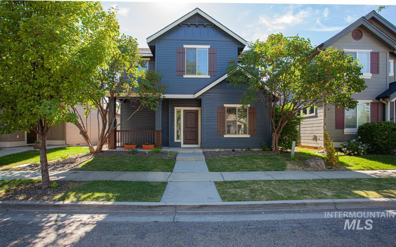 3967 N Park Crossing Ave, Meridian, Idaho 83646, 3 Bedrooms, 2.5 Bathrooms, Residential For Sale, Price $485,000,MLS 98993790