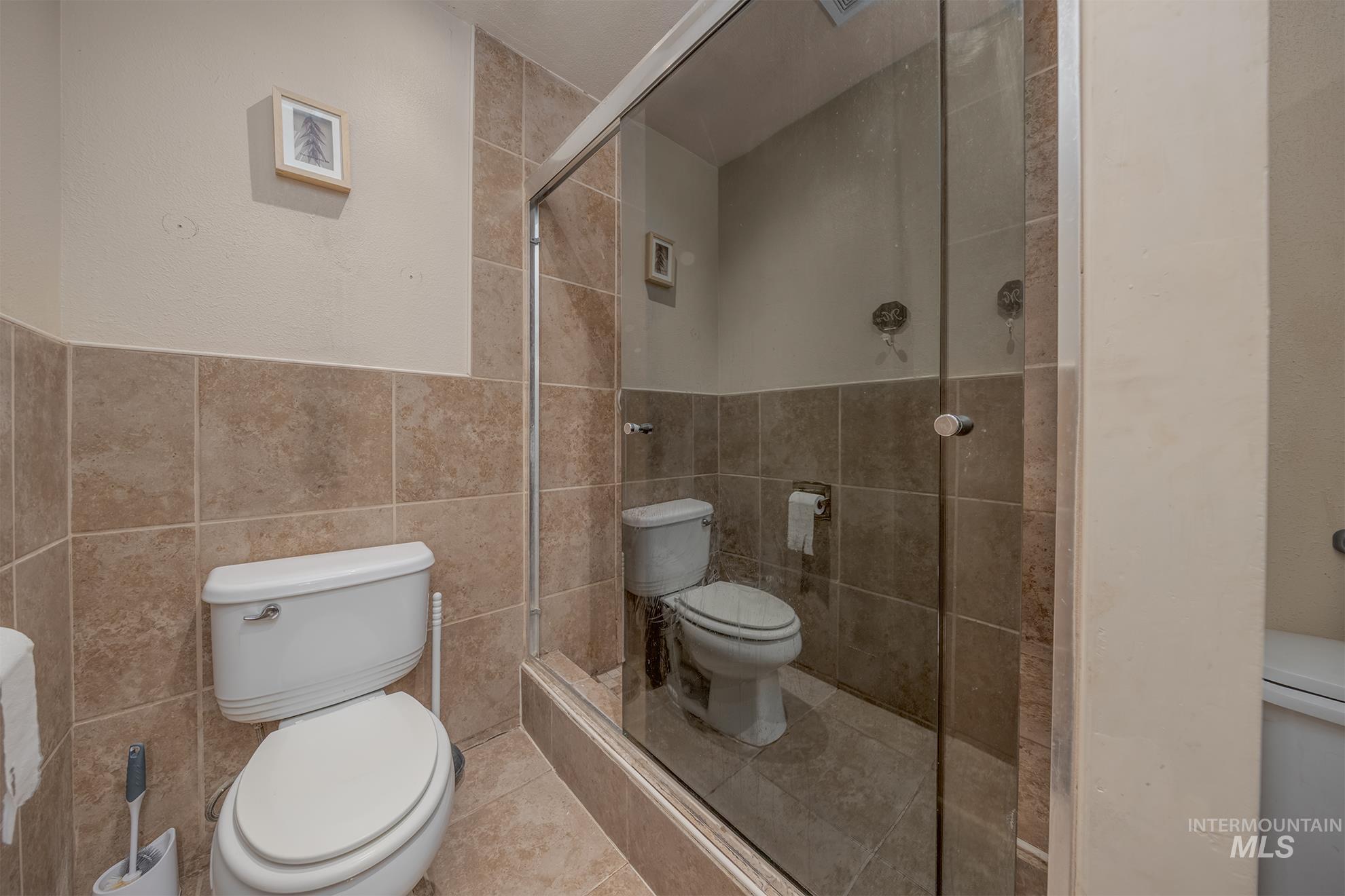 2014 NW 5th Ave., Ontario, Oregon 97914, 3 Bedrooms, 2.5 Bathrooms, Residential For Sale, Price $349,000,MLS 98993794