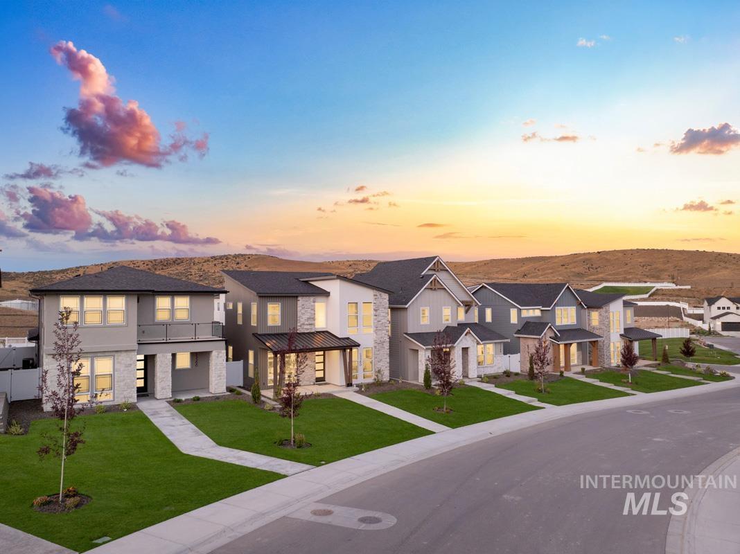 13344 N Spring Creek Way, Boise, Idaho 83714, 3 Bedrooms, 2.5 Bathrooms, Residential For Sale, Price $829,041,MLS 98993805