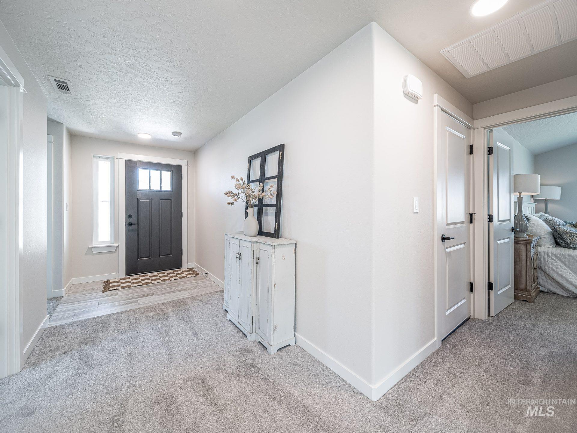 2176 E Tugela Falls St, Kuna, Idaho 83634, 3 Bedrooms, 2 Bathrooms, Residential For Sale, Price $444,990,MLS 98993813