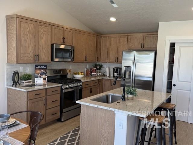 2176 E Tugela Falls St, Kuna, Idaho 83634, 3 Bedrooms, 2 Bathrooms, Residential For Sale, Price $444,990,MLS 98993813