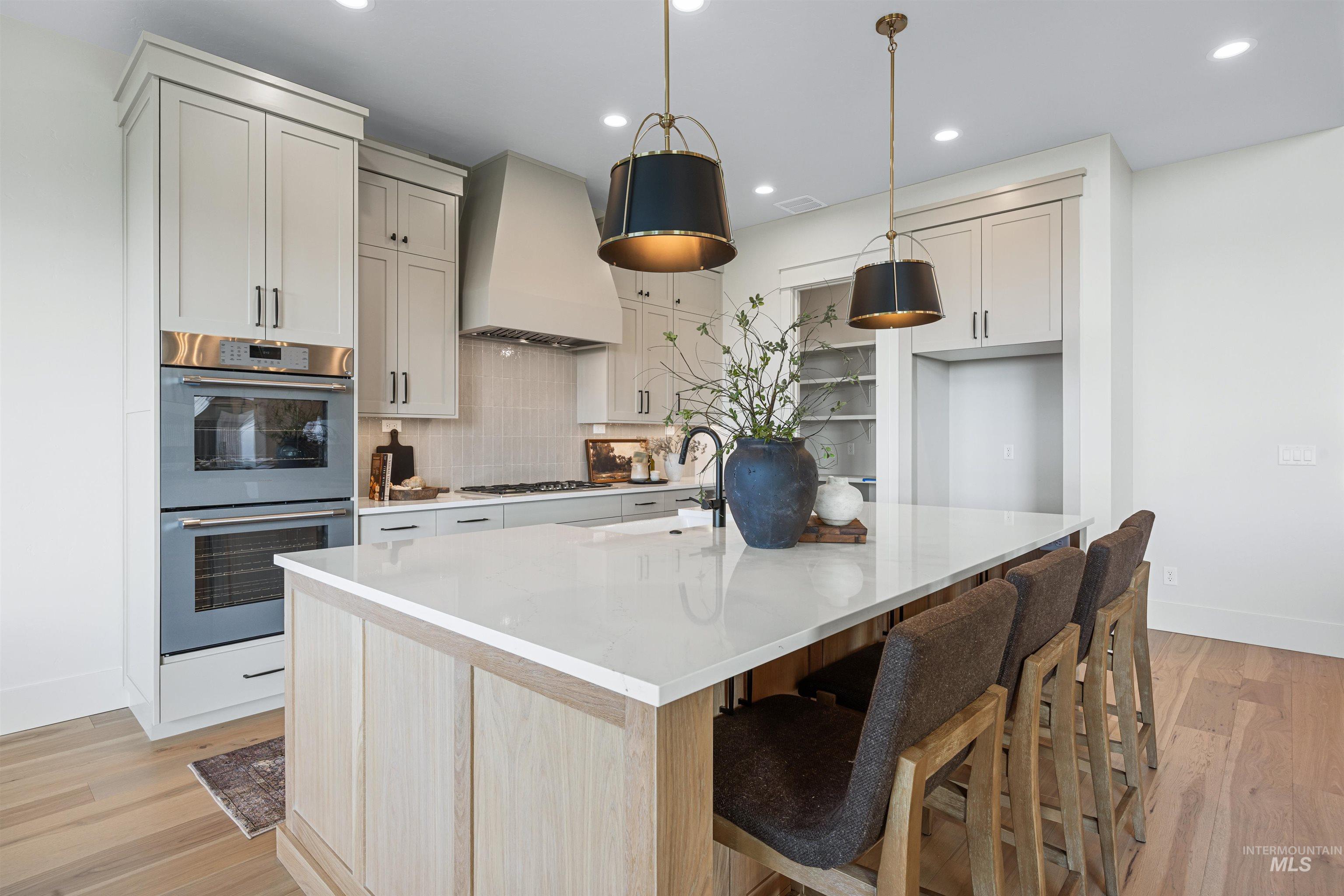 5835 S Highmark Ave., Meridian, Idaho 83642, 4 Bedrooms, 3.5 Bathrooms, Residential For Sale, Price $974,777, 98993819