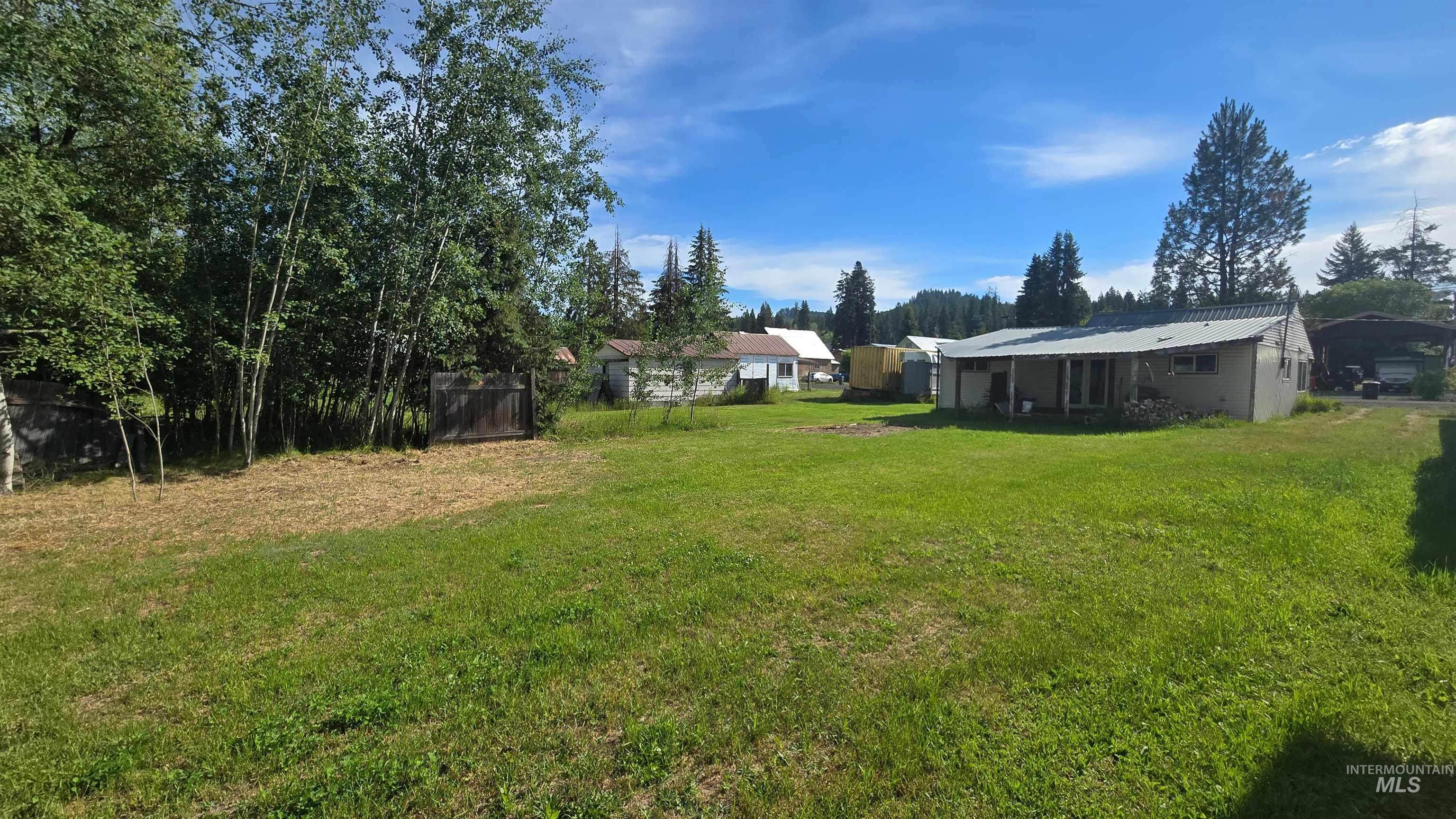 303 3rd Ave, Bovill, Idaho 83806, 1 Bedroom, 1 Bathroom, Residential For Sale, Price $120,000,MLS 98993829