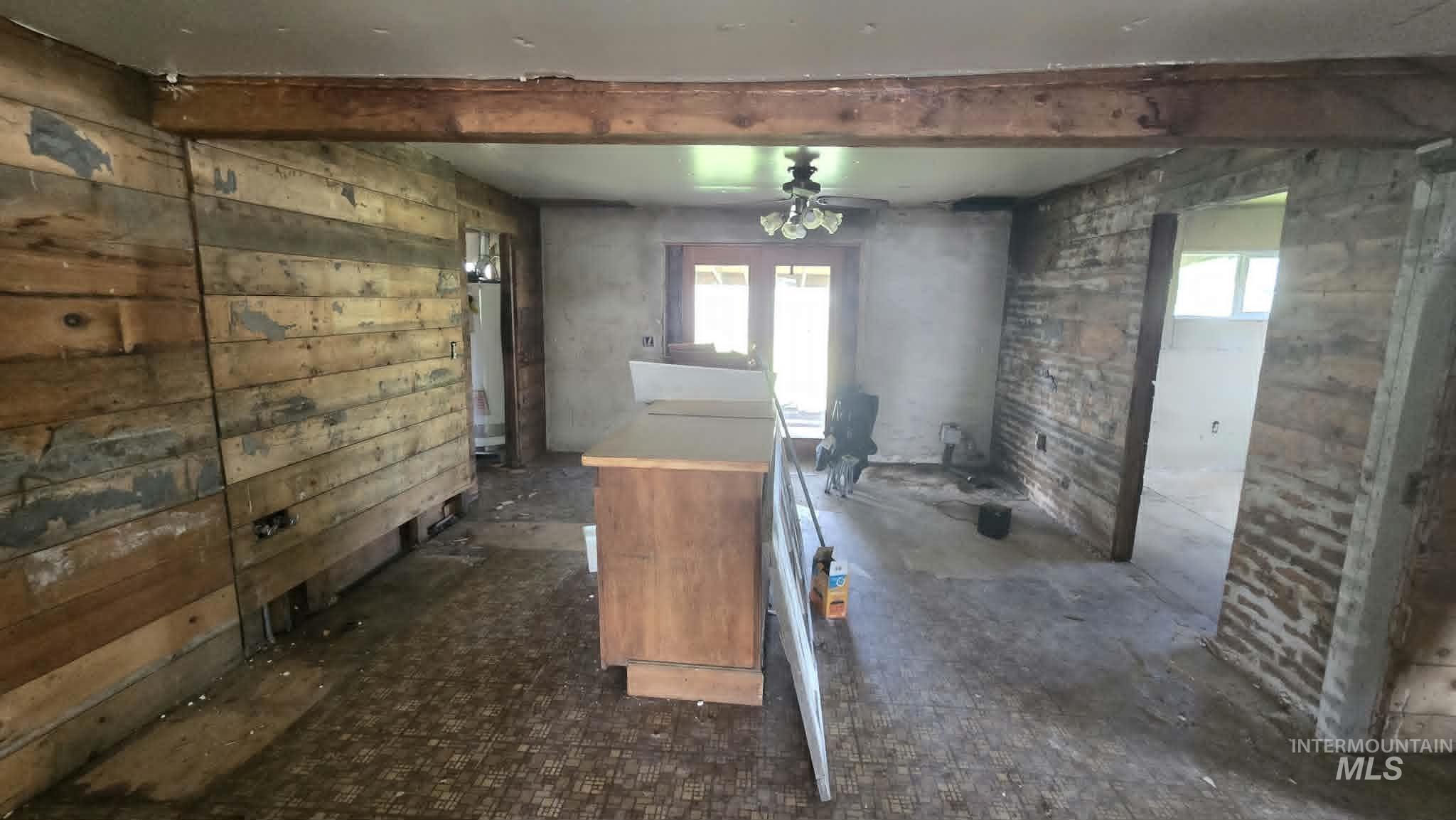 303 3rd Ave, Bovill, Idaho 83806, 1 Bedroom, 1 Bathroom, Residential For Sale, Price $120,000,MLS 98993829