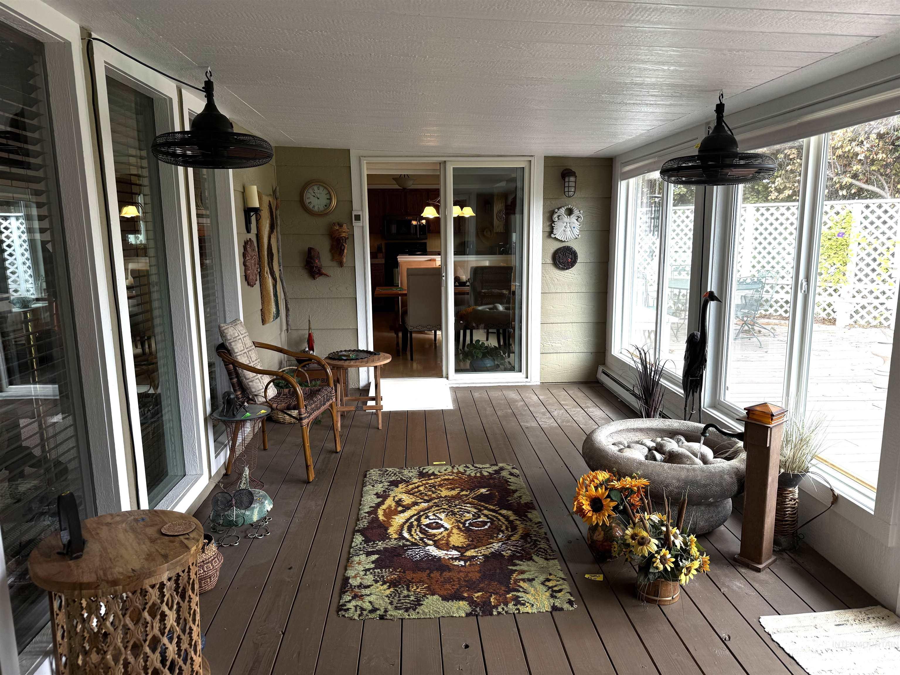 2561 Indian Trail, Twin Falls, Idaho 83301, 3 Bedrooms, 2 Bathrooms, Residential For Sale, Price $374,500,MLS 98993838