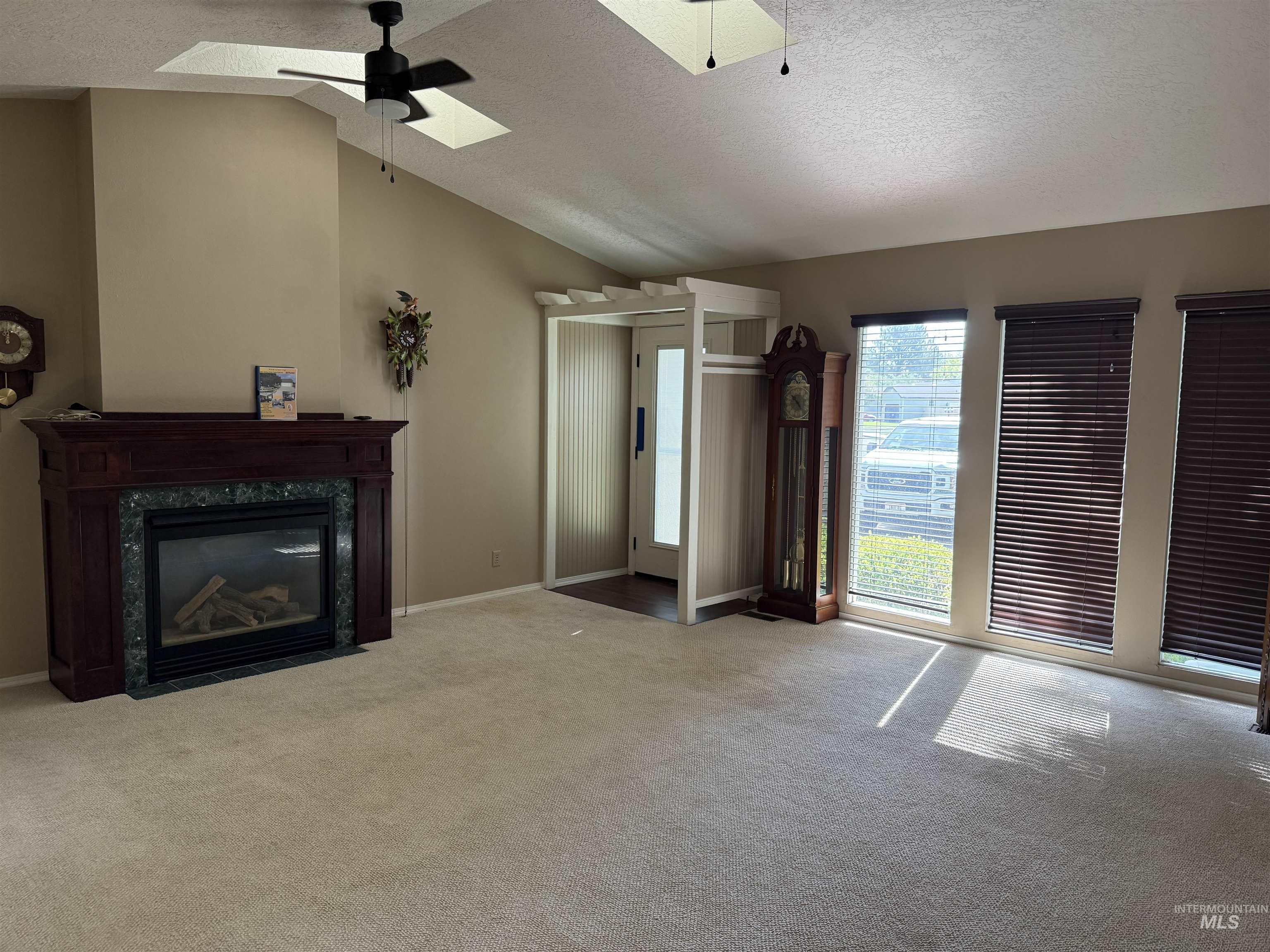 2561 Indian Trail, Twin Falls, Idaho 83301, 3 Bedrooms, 2 Bathrooms, Residential For Sale, Price $374,500,MLS 98993838
