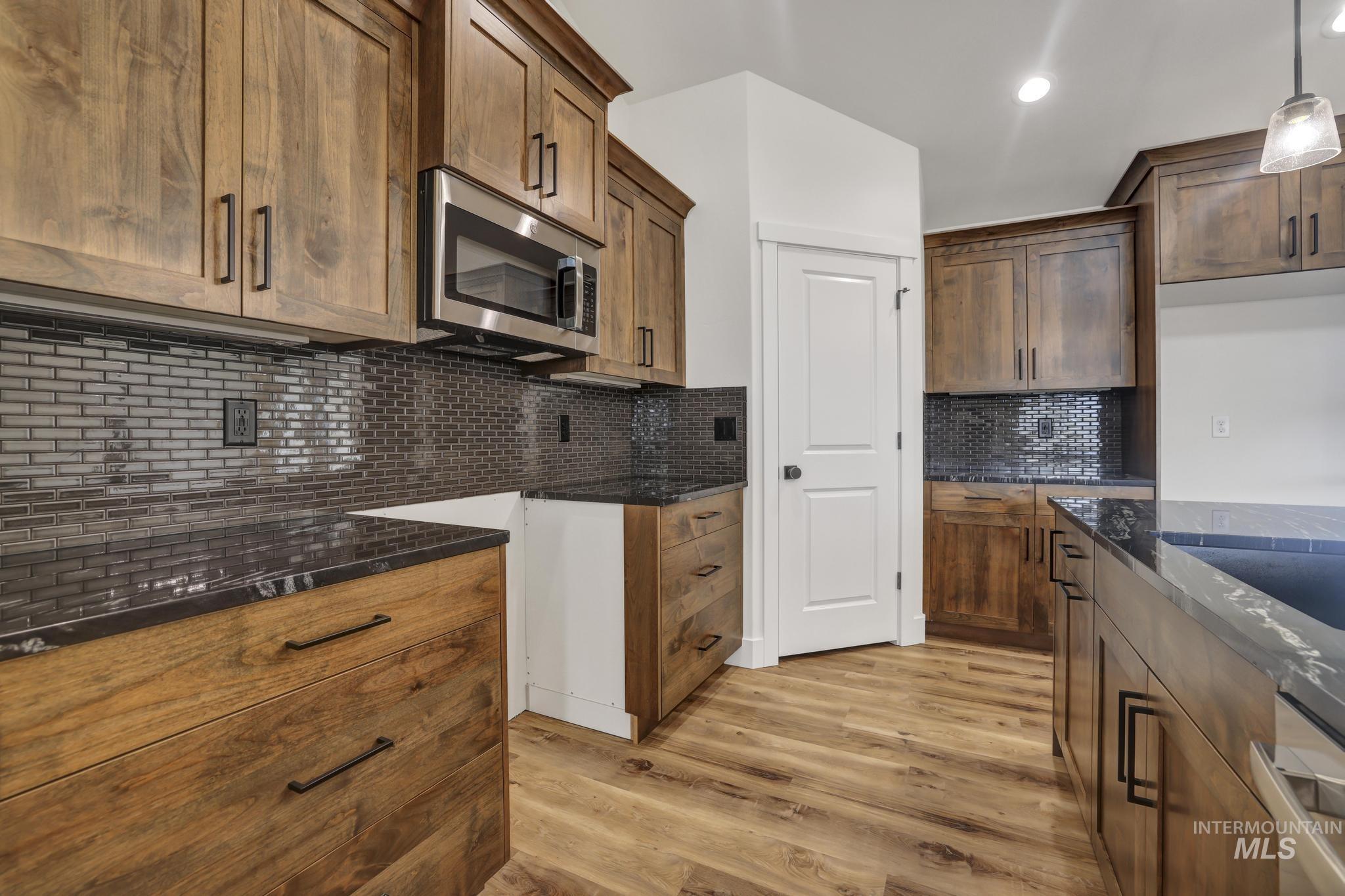 560 Aries Ct., Twin Falls, Idaho 83301, 3 Bedrooms, 2 Bathrooms, Residential For Sale, Price $399,999, 98993847
