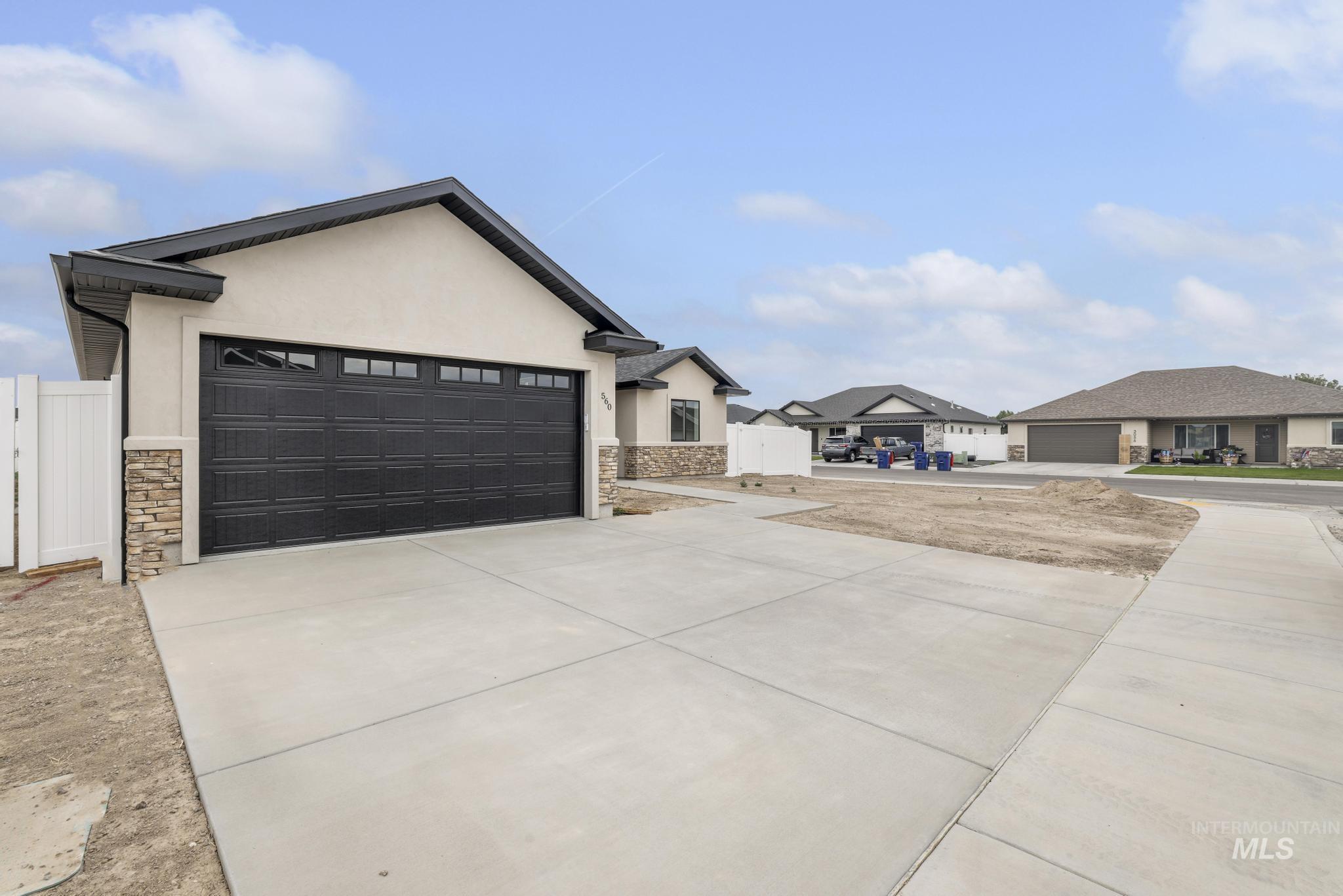 560 Aries Ct., Twin Falls, Idaho 83301, 3 Bedrooms, 2 Bathrooms, Residential For Sale, Price $399,999, 98993847
