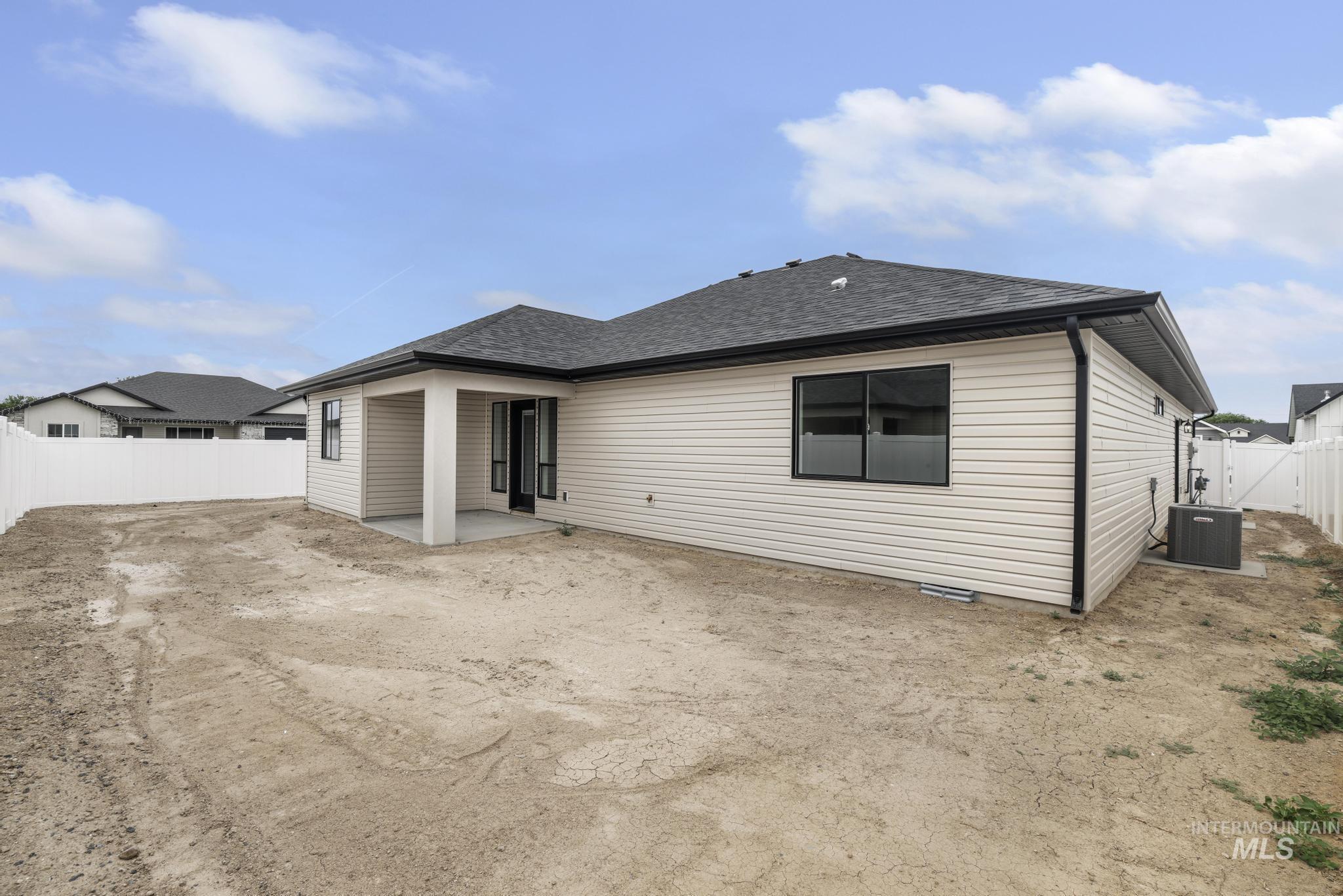 560 Aries Ct., Twin Falls, Idaho 83301, 3 Bedrooms, 2 Bathrooms, Residential For Sale, Price $399,999, 98993847