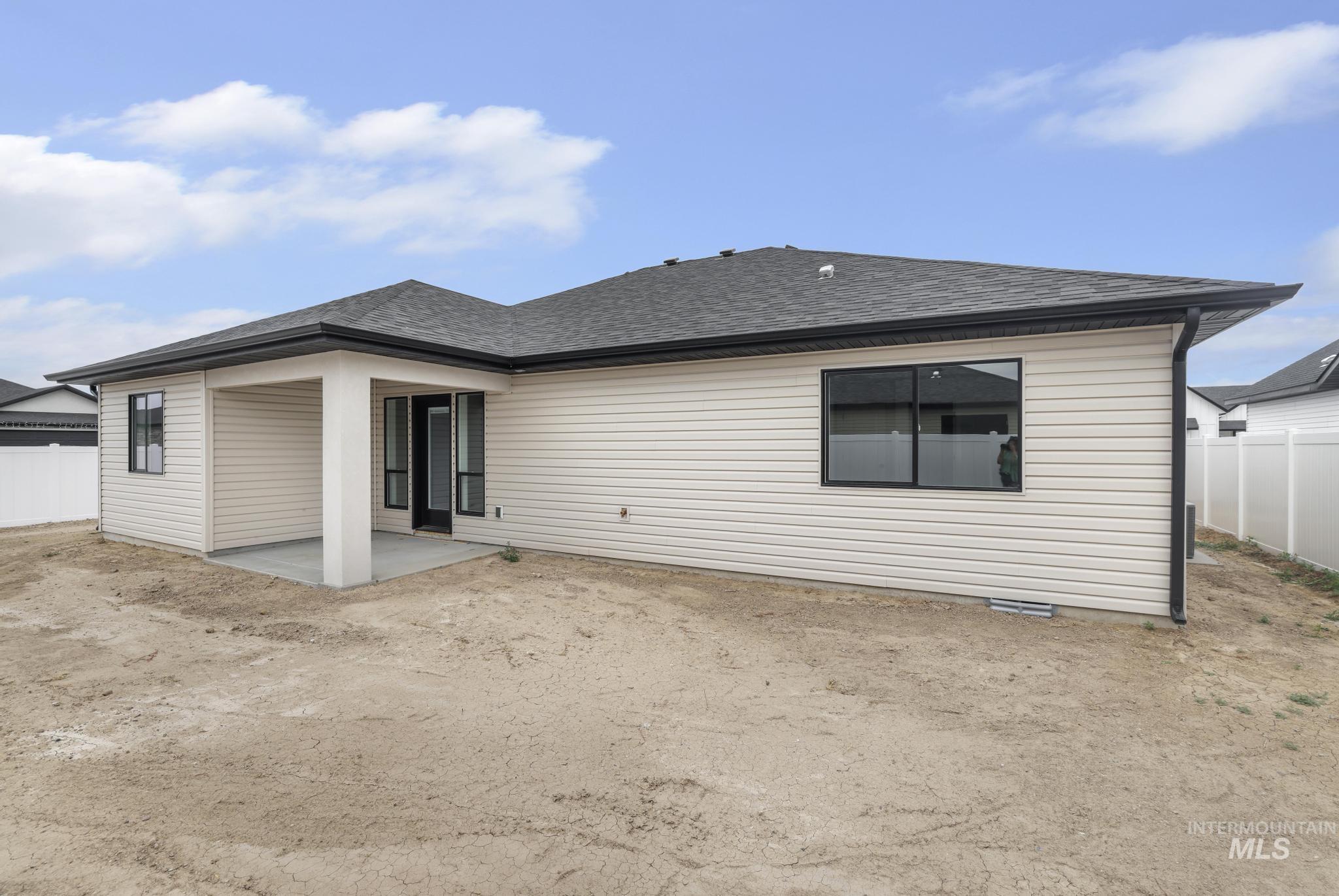 560 Aries Ct., Twin Falls, Idaho 83301, 3 Bedrooms, 2 Bathrooms, Residential For Sale, Price $399,999, 98993847