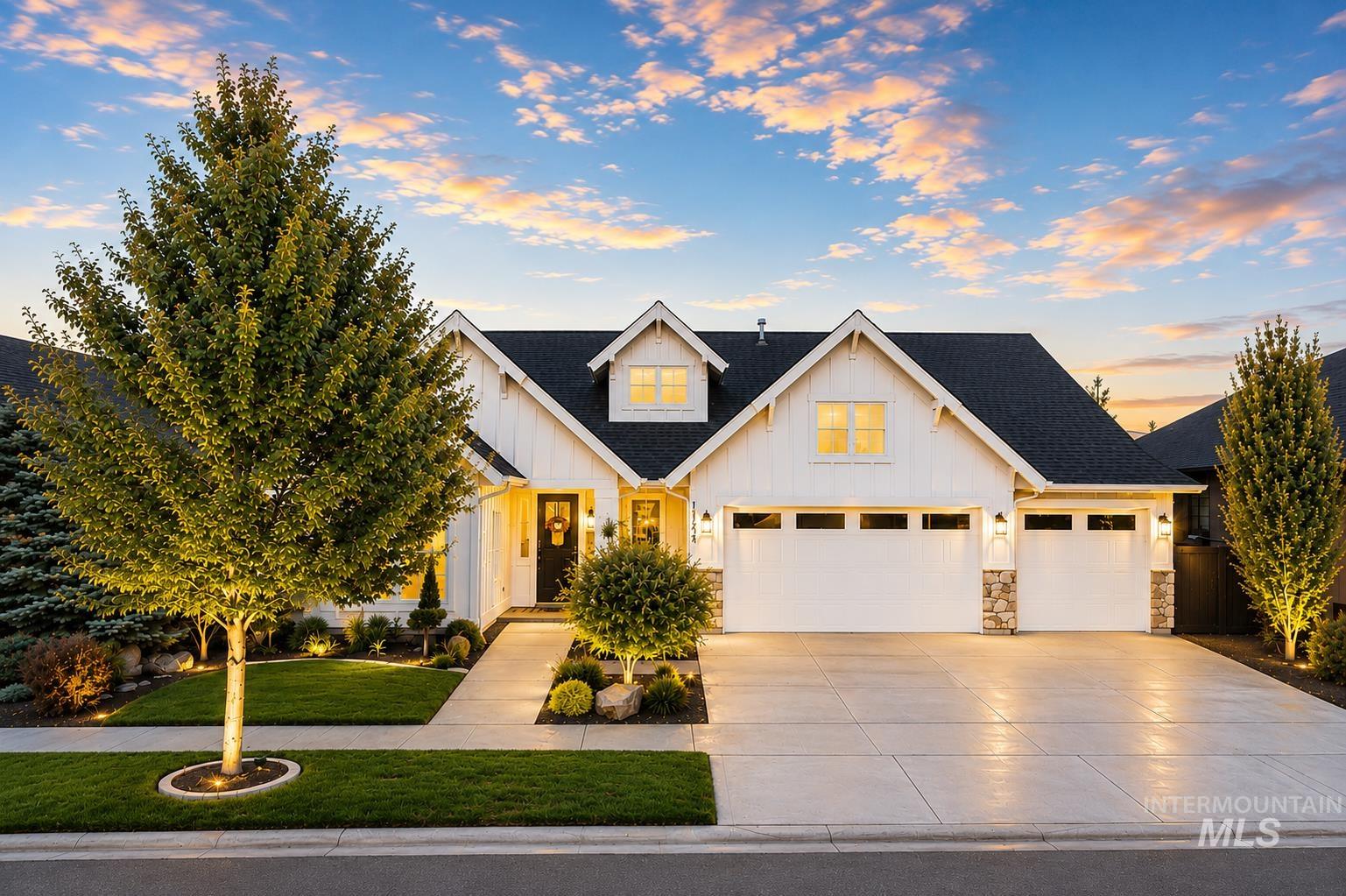 1744 N Annadale Way, Eagle, Idaho 83616, 4 Bedrooms, 2.5 Bathrooms, Residential For Sale, Price $899,900, 98993850