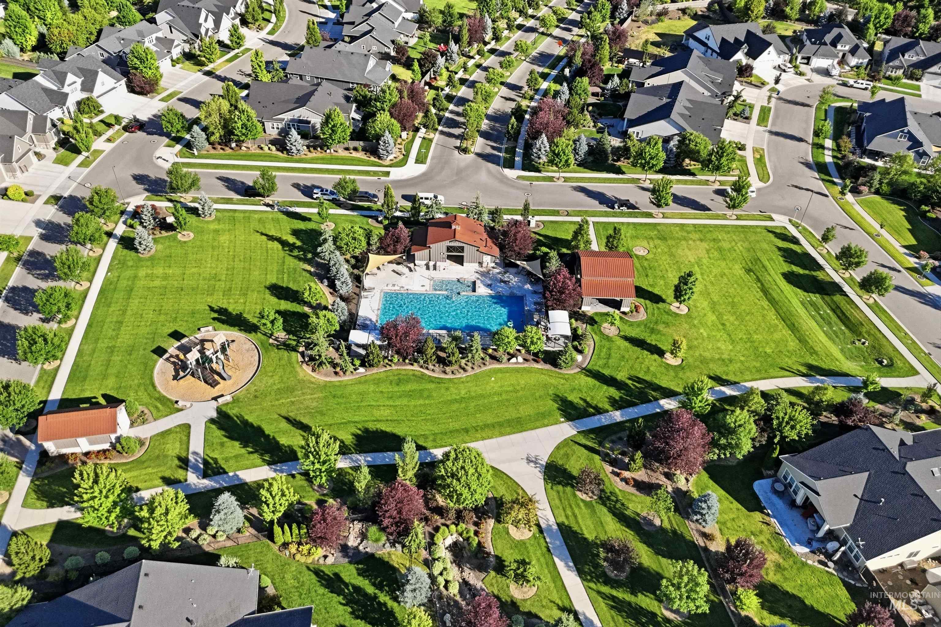 1744 N Annadale Way, Eagle, Idaho 83616, 4 Bedrooms, 2.5 Bathrooms, Residential For Sale, Price $899,900, 98993850