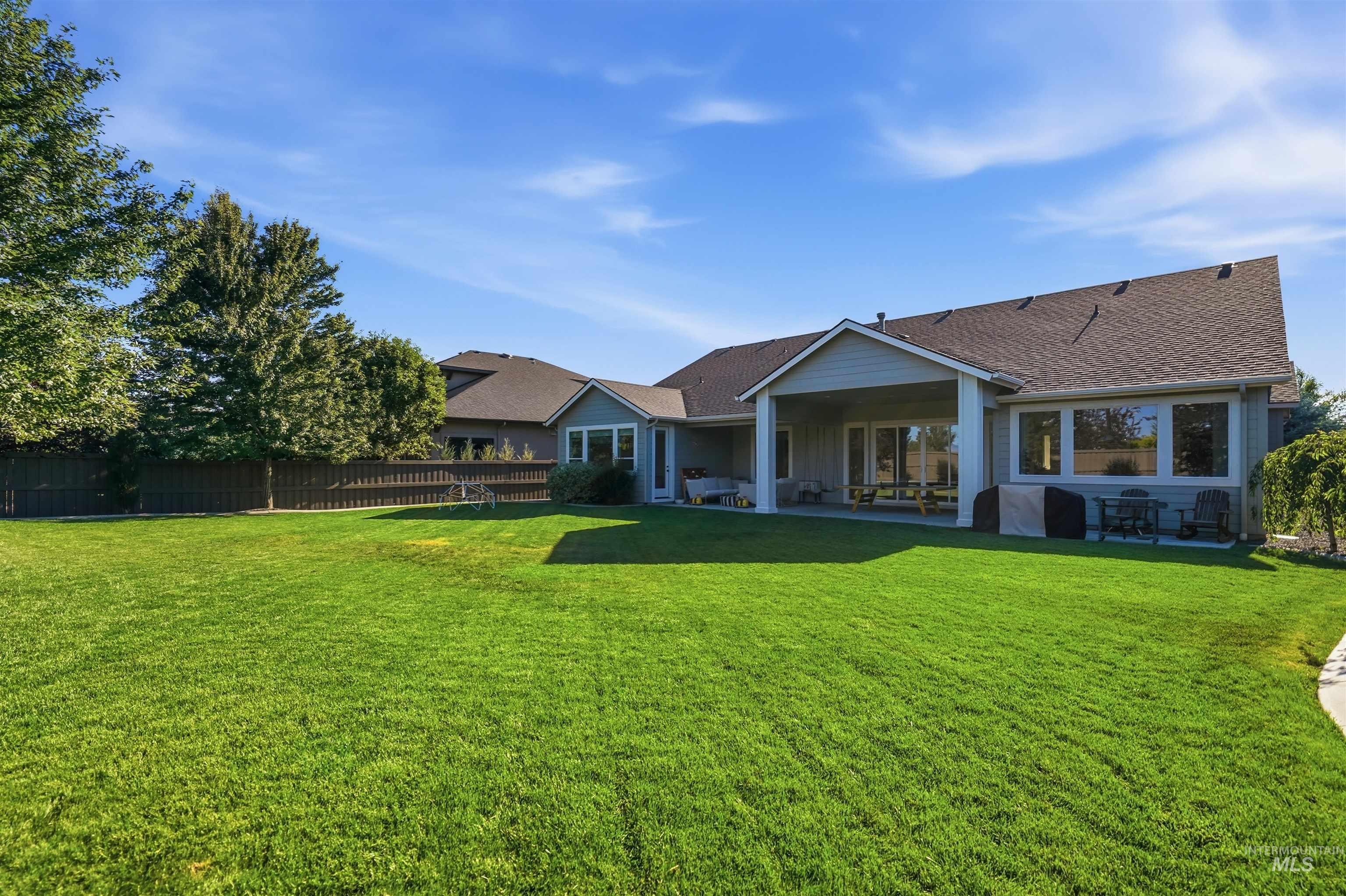 1744 N Annadale Way, Eagle, Idaho 83616, 4 Bedrooms, 2.5 Bathrooms, Residential For Sale, Price $899,900, 98993850