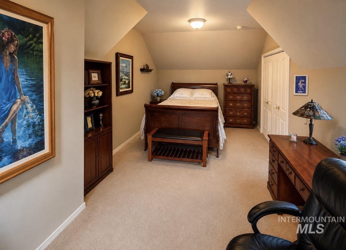 6945 E Greens Dr, Nampa, Idaho 83687, 3 Bedrooms, 2.5 Bathrooms, Residential For Sale, Price $439,900,MLS 98993851