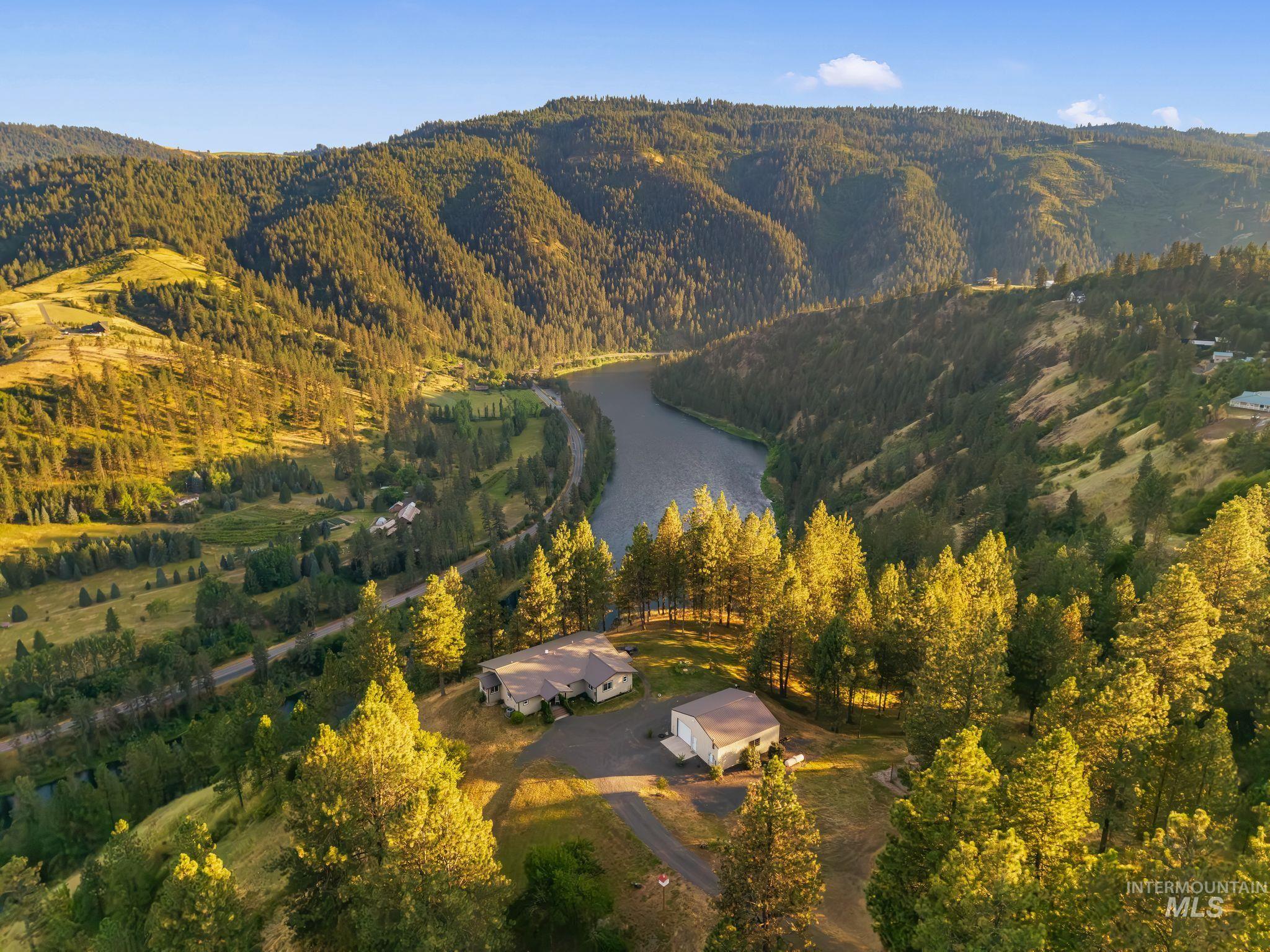 435 River Pointe, Lenore, Idaho 83541, 3 Bedrooms, 2 Bathrooms, Residential For Sale, Price $899,000,MLS 98993855