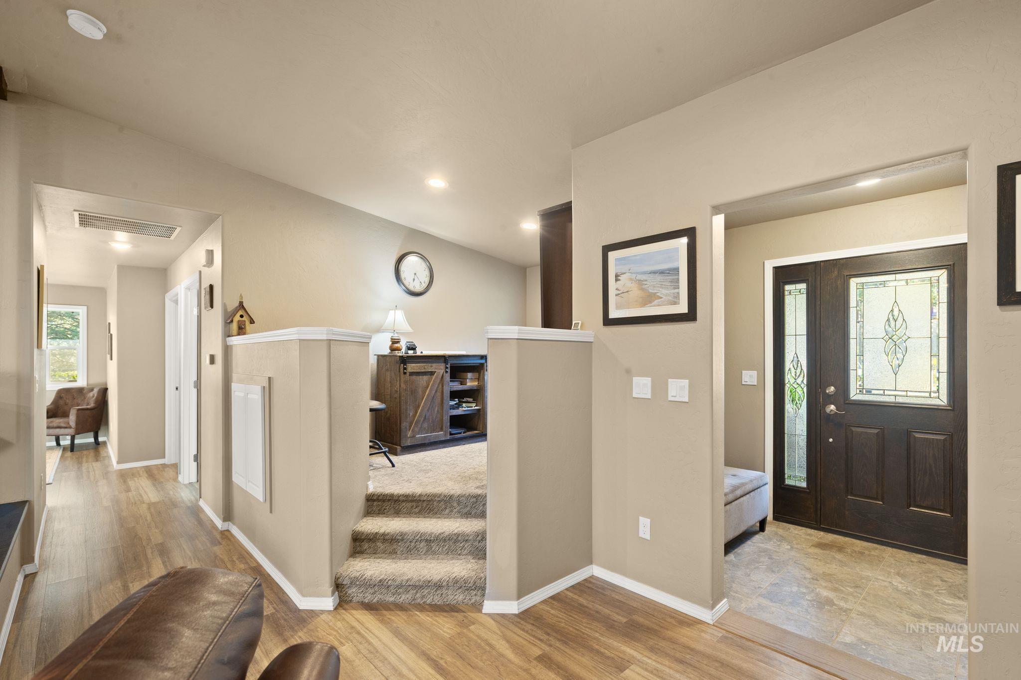 435 River Pointe, Lenore, Idaho 83541, 3 Bedrooms, 2 Bathrooms, Residential For Sale, Price $899,000,MLS 98993855