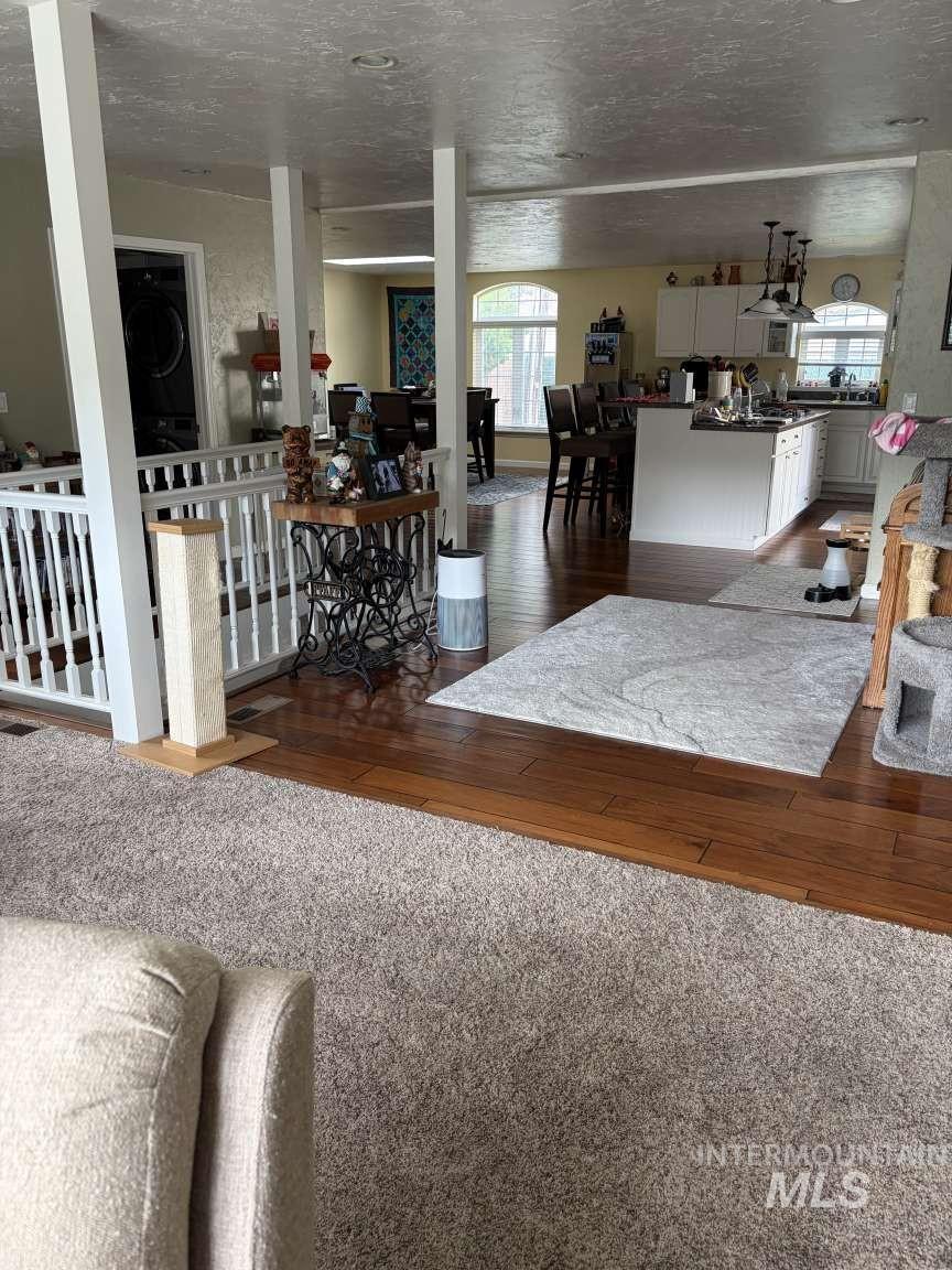606 W Cameron Ave, Kellogg, Idaho 83837, 3 Bedrooms, 2 Bathrooms, Residential For Sale, Price $485,000,MLS 98993903
