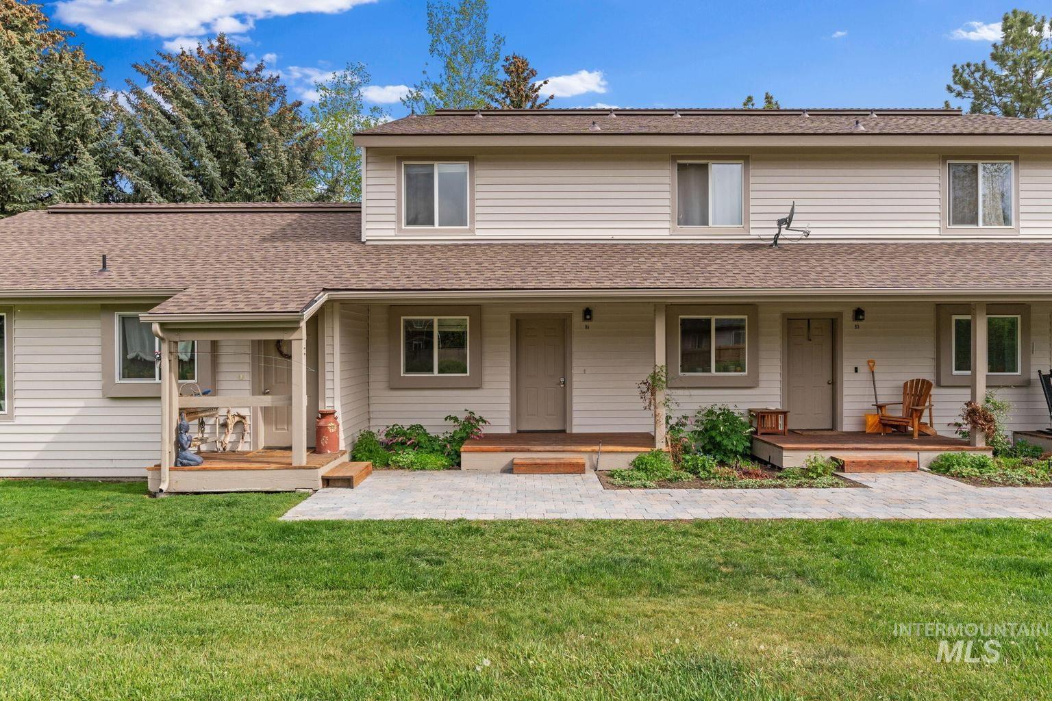 741 Willow Dr, Hailey, Idaho 83333, 2 Bedrooms, 1.5 Bathrooms, Residential For Sale, Price $375,000,MLS 98993912