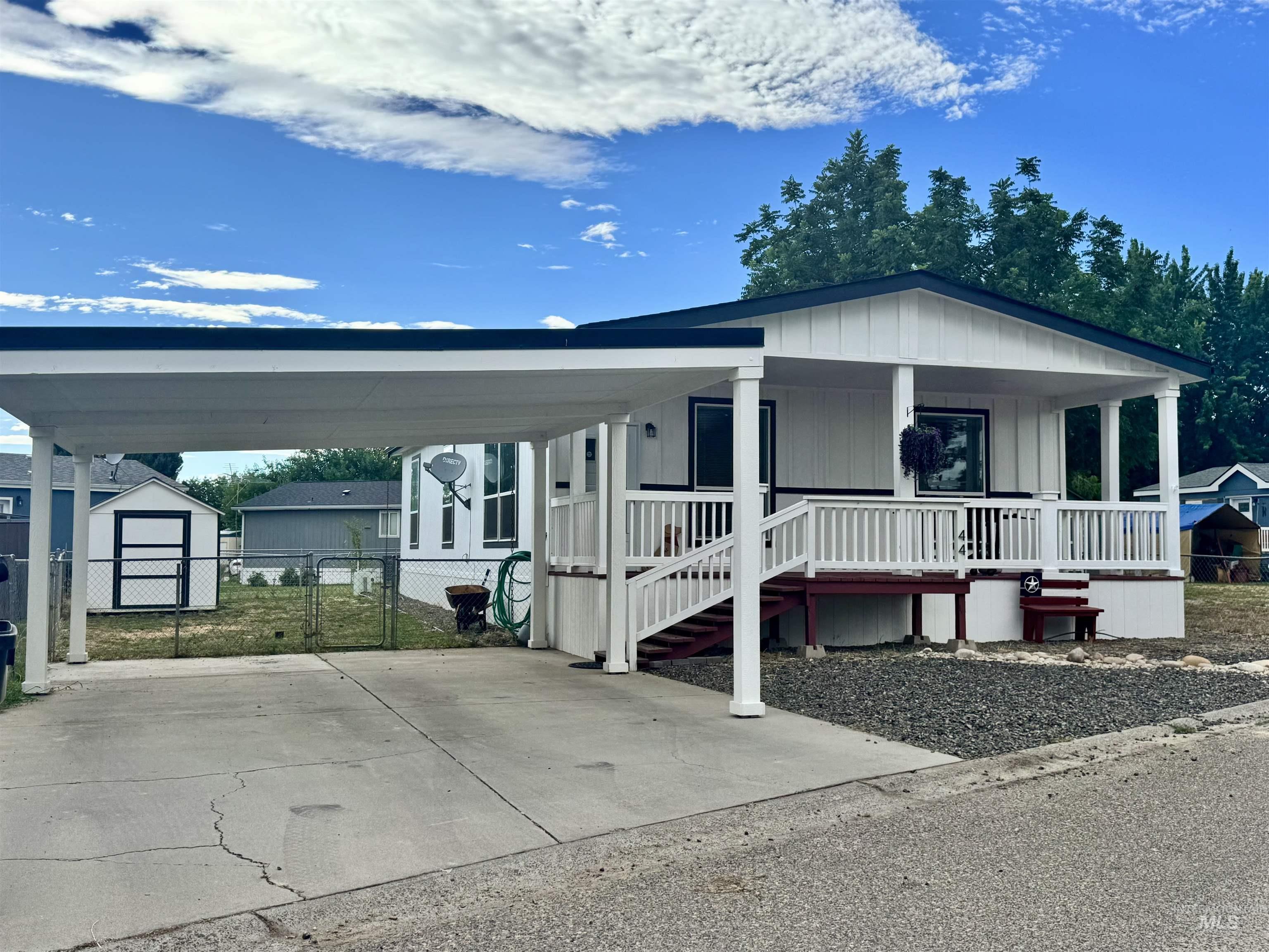 1500 W 7th St, Weiser, Idaho 83672, 3 Bedrooms, 2 Bathrooms, Residential For Sale, Price $159,900, 98993914