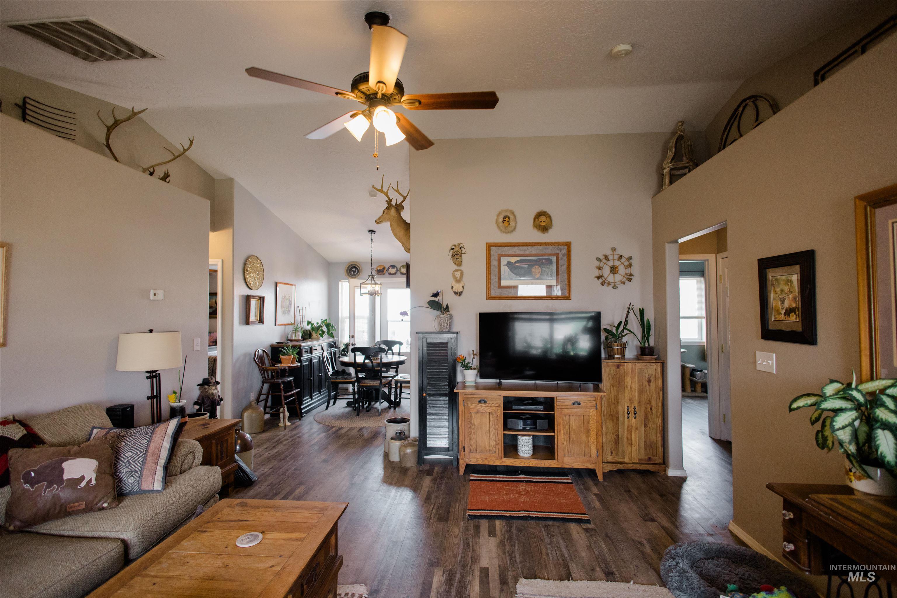 1188 NE Rockridge, Mountain Home, Idaho 83647, 4 Bedrooms, 2 Bathrooms, Residential For Sale, Price $368,550,MLS 98993971