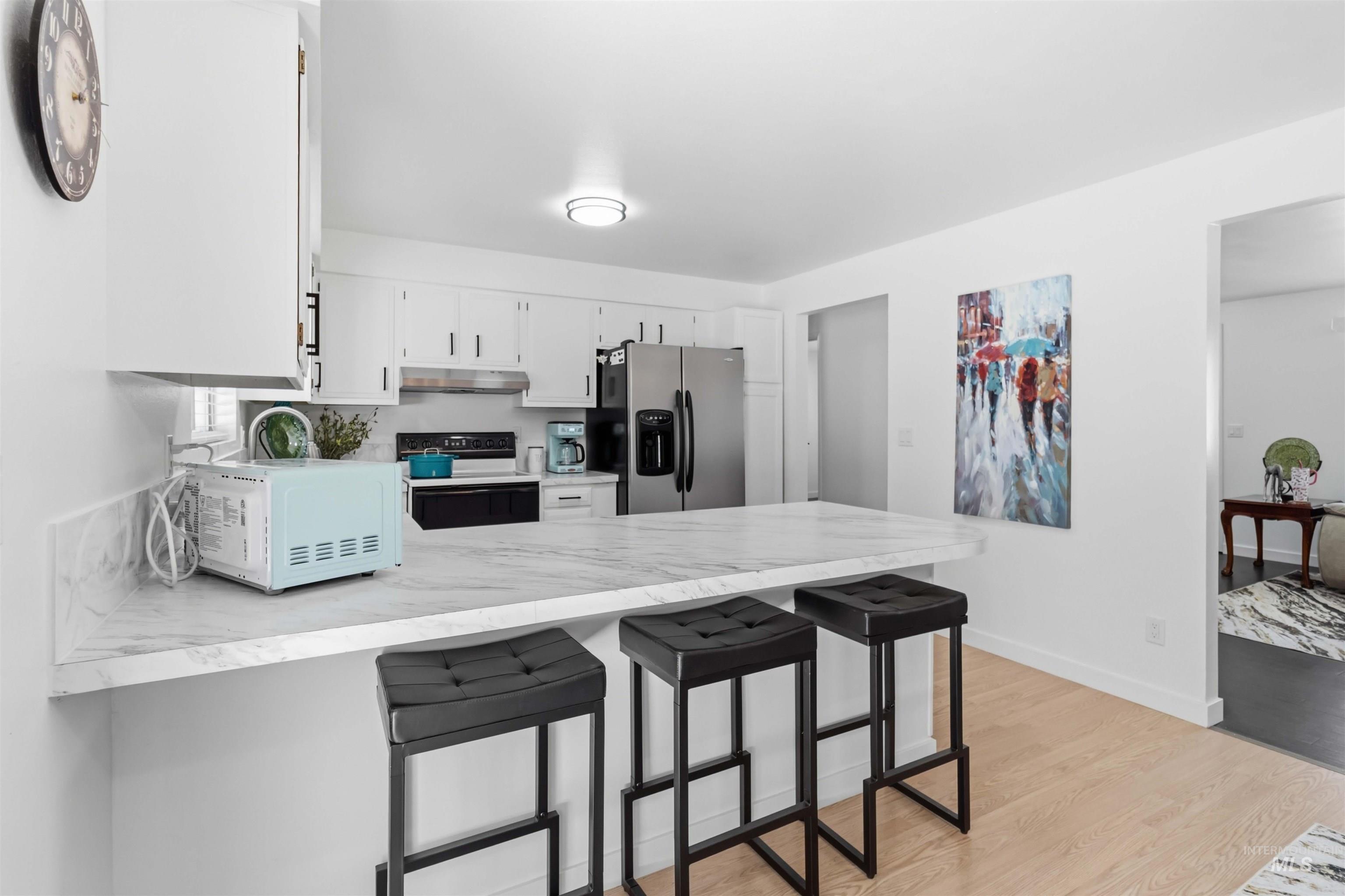 214 N Georgia Ave, Caldwell, Idaho 83605, 3 Bedrooms, 1.5 Bathrooms, Residential For Sale, Price $355,900,MLS 98993977