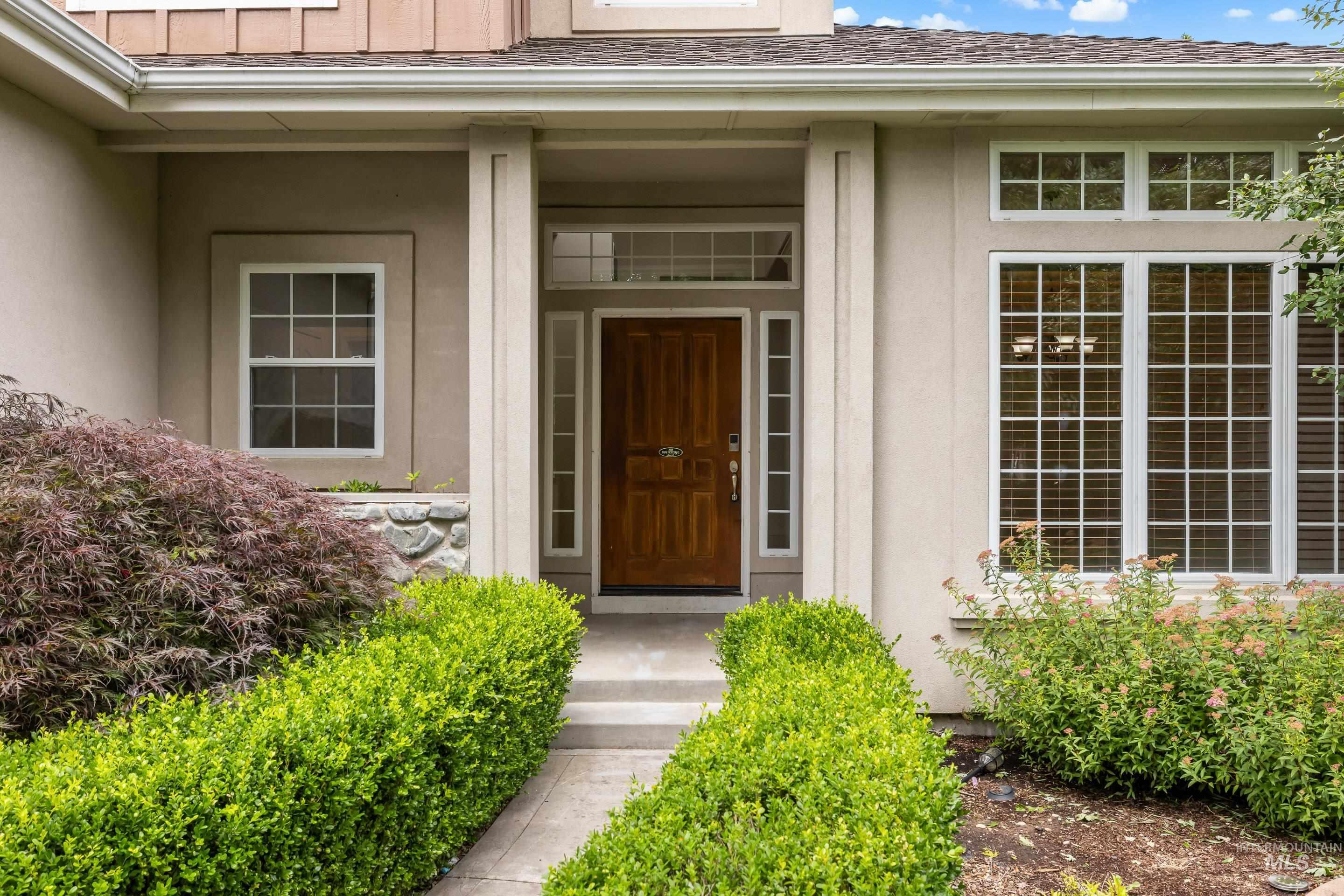 5917 N Cosworth Pl, Boise, Idaho 83713, 5 Bedrooms, 4 Bathrooms, Residential For Sale, Price $758,000,MLS 98993986
