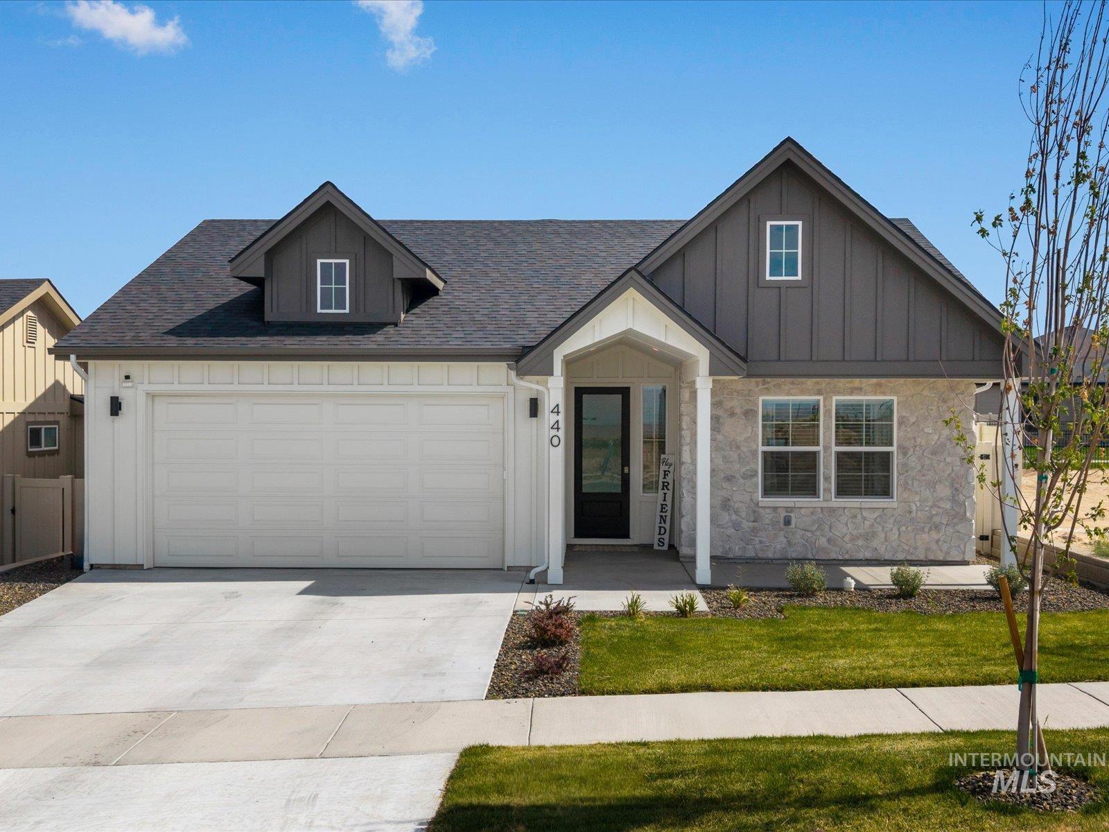440 S Radiator Way, Boise, Idaho 83716, 3 Bedrooms, 2 Bathrooms, Residential For Sale, Price $555,000,MLS 98994013