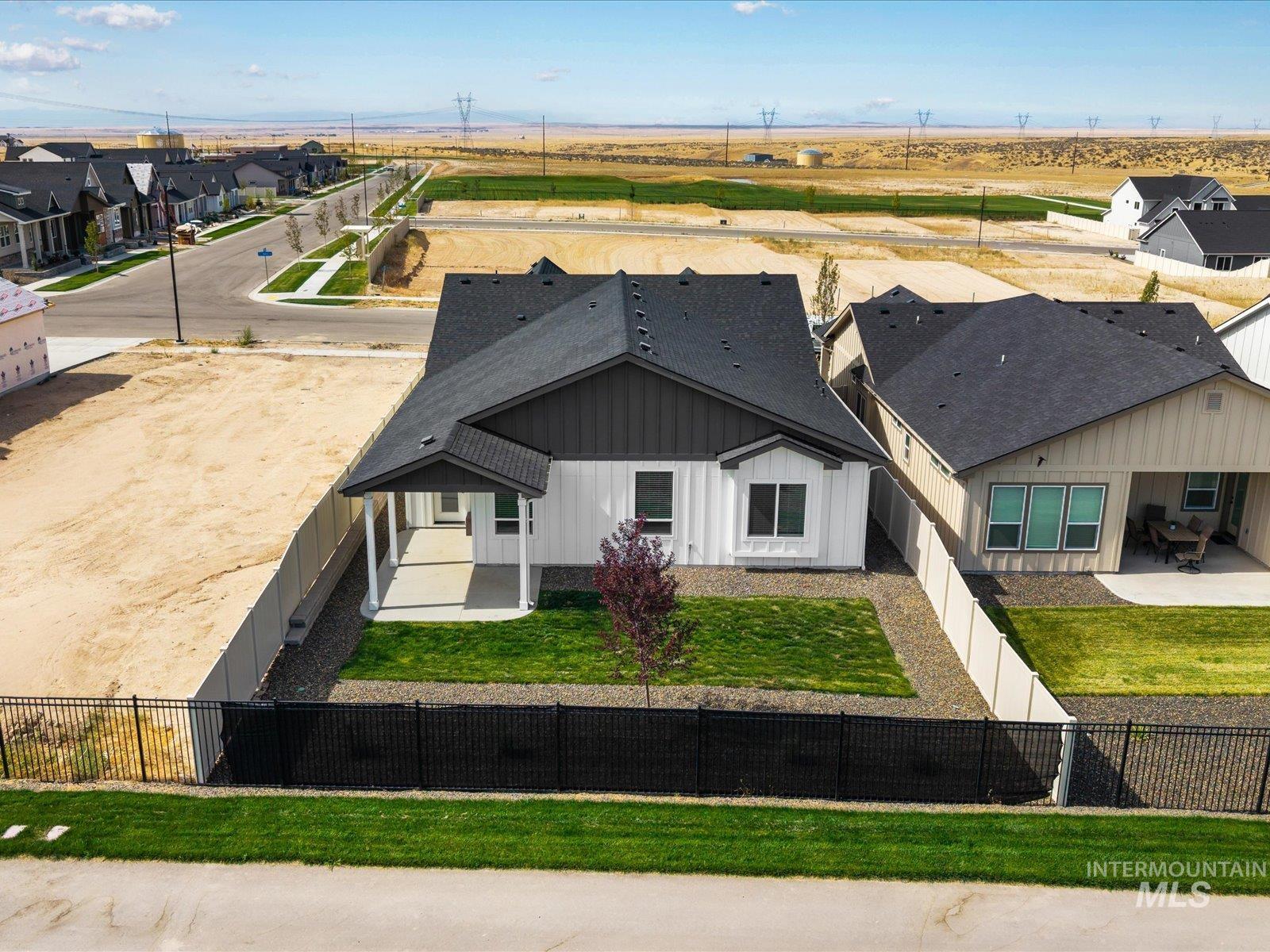 440 S Radiator Way, Boise, Idaho 83716, 3 Bedrooms, 2 Bathrooms, Residential For Sale, Price $555,000,MLS 98994013