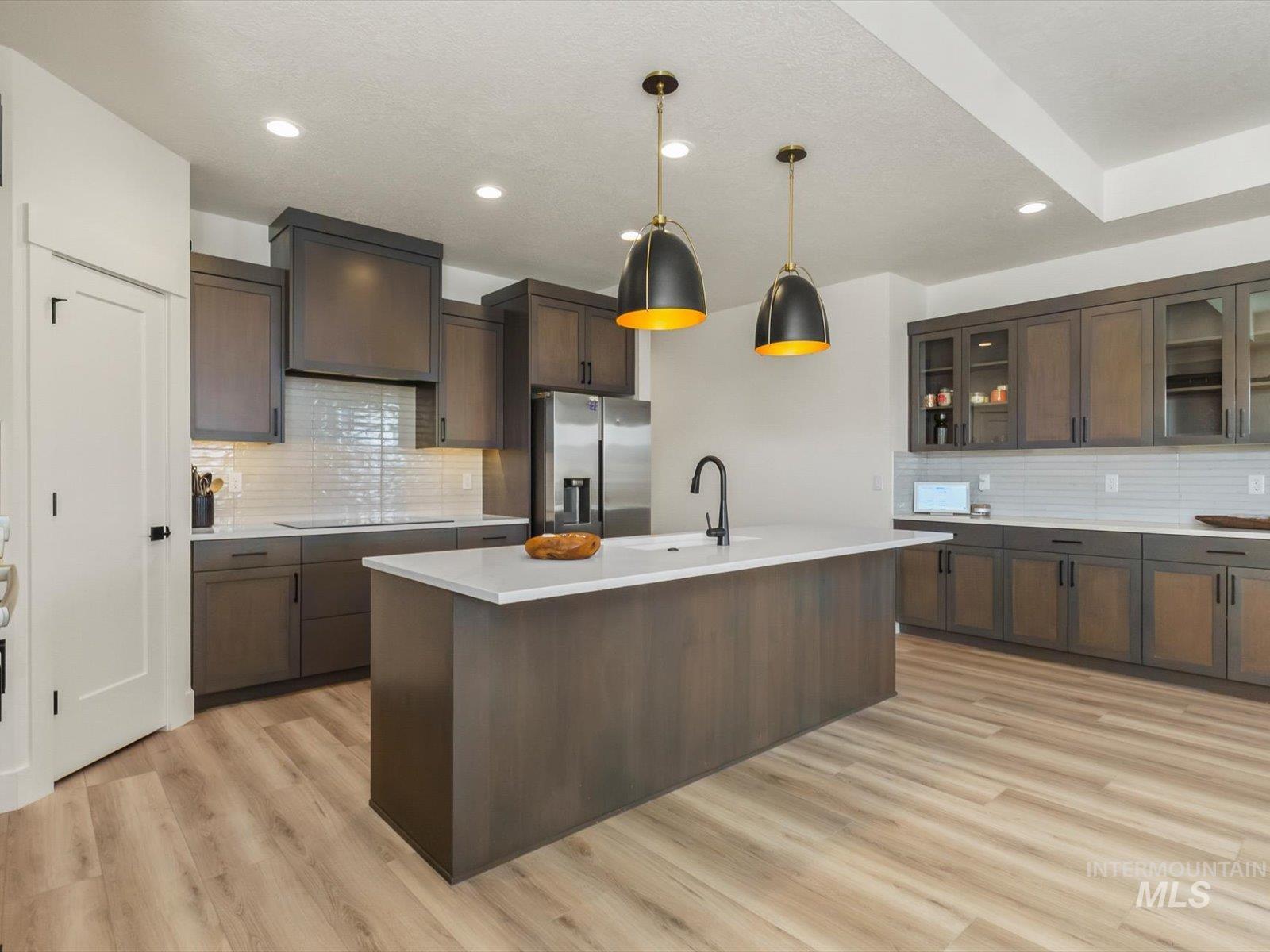 440 S Radiator Way, Boise, Idaho 83716, 3 Bedrooms, 2 Bathrooms, Residential For Sale, Price $555,000,MLS 98994013