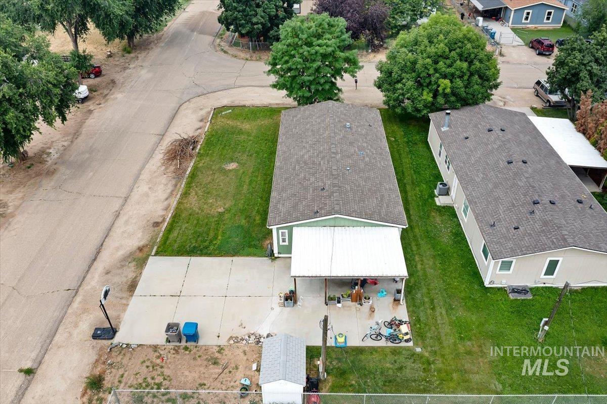 912 4th Ave N, Nampa, Idaho 83687, 9 Bedrooms, 6 Bathrooms, Residential For Sale, Price $850,000,MLS 98994017