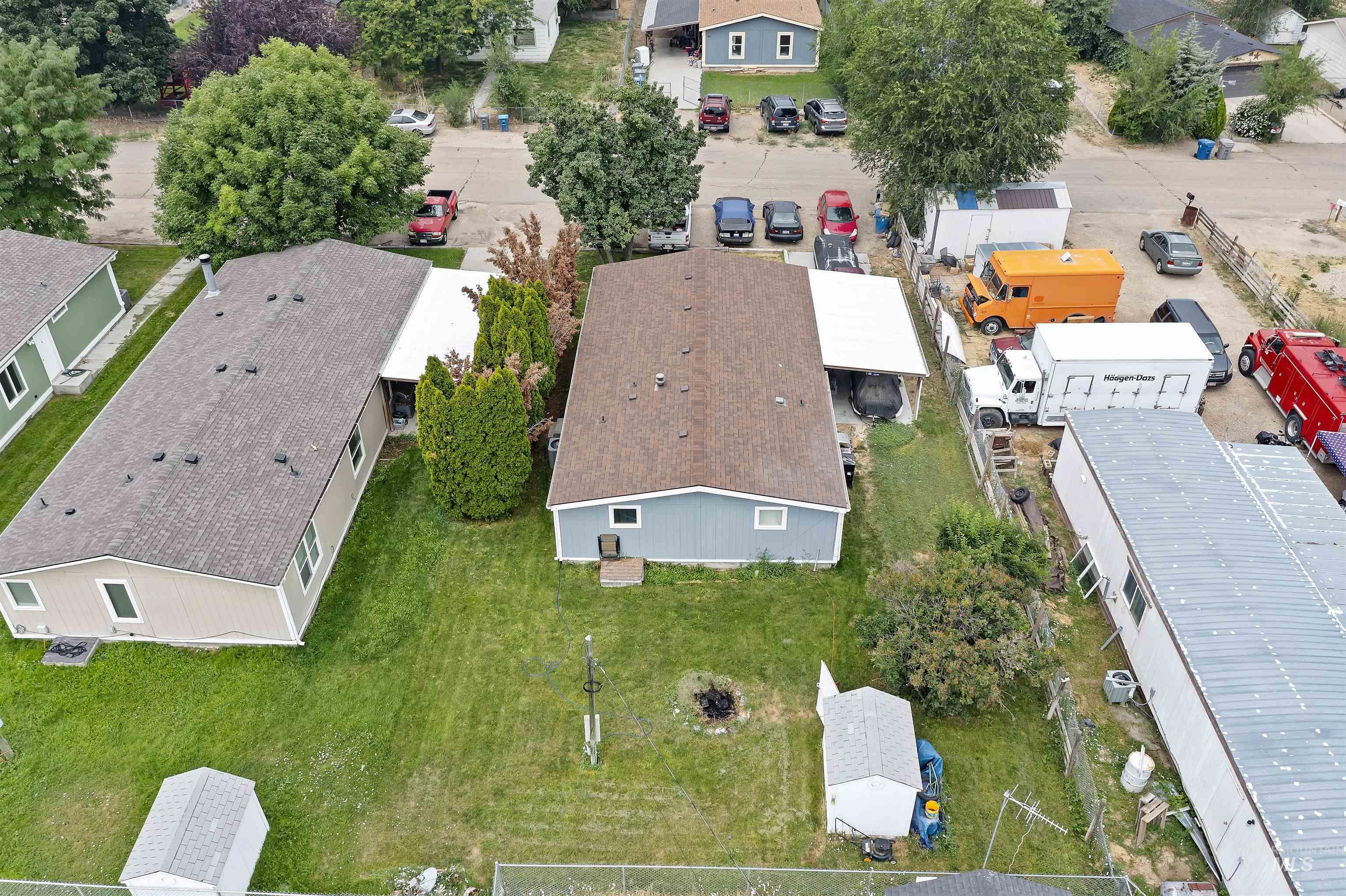 912 4th Ave N, Nampa, Idaho 83687, 9 Bedrooms, 6 Bathrooms, Residential For Sale, Price $850,000,MLS 98994017