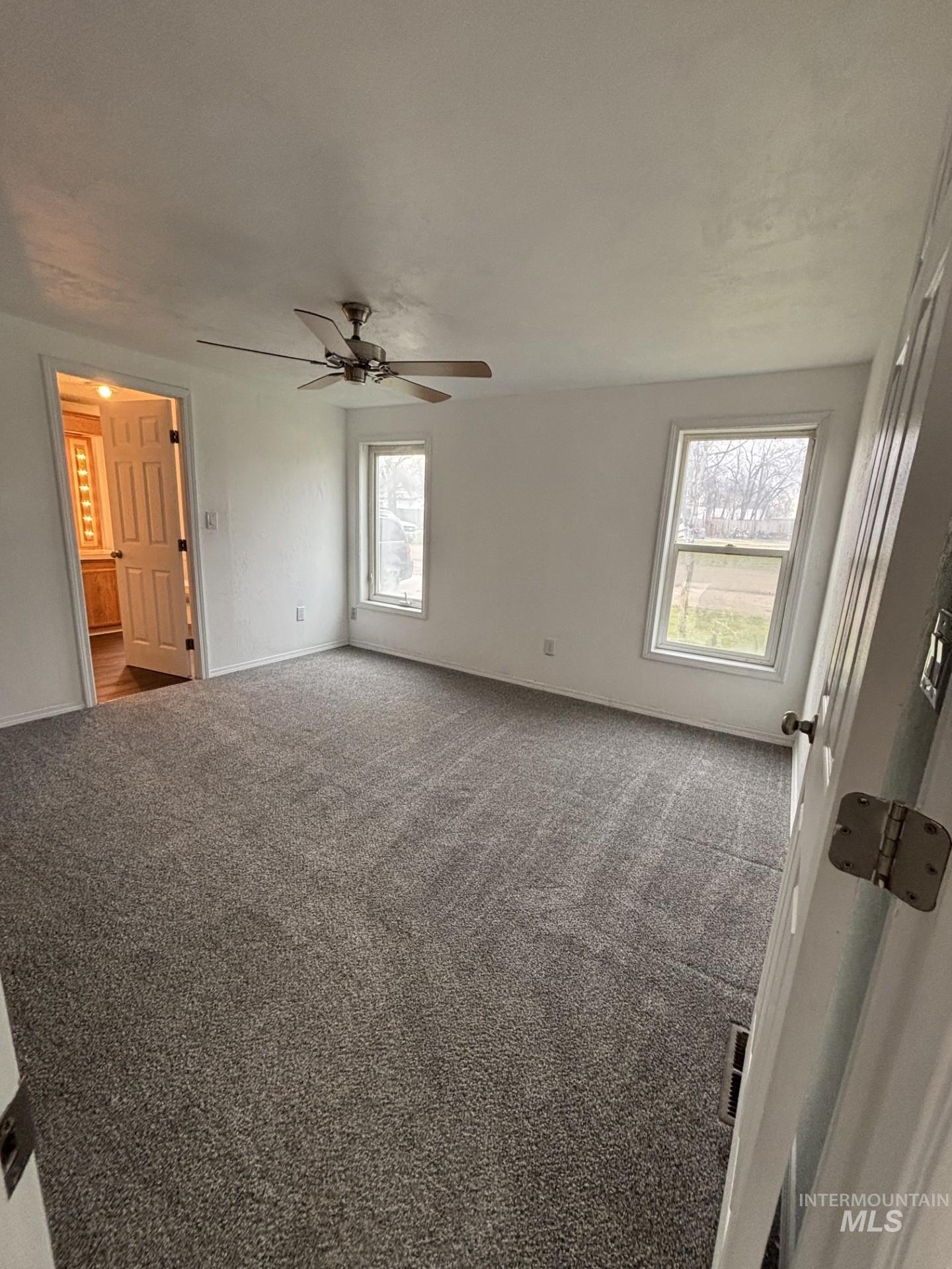 912 4th Ave N, Nampa, Idaho 83687, 9 Bedrooms, 6 Bathrooms, Residential For Sale, Price $850,000,MLS 98994017