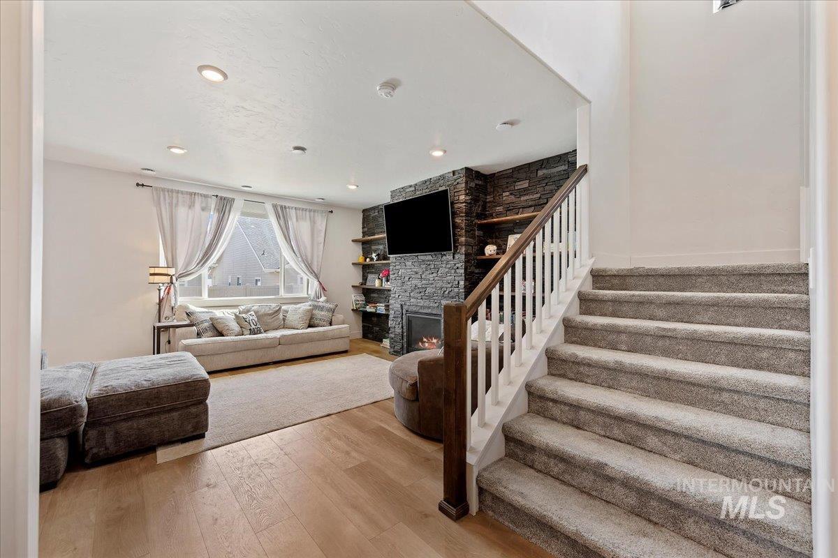 11055 Roaring Fork St, Caldwell, Idaho 83605, 4 Bedrooms, 2.5 Bathrooms, Residential For Sale, Price $484,900,MLS 98994022