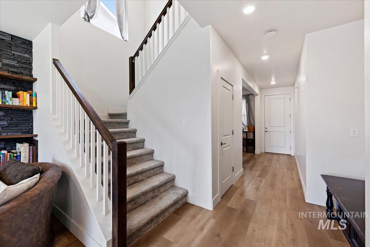 11055 Roaring Fork St, Caldwell, Idaho 83605, 4 Bedrooms, 2.5 Bathrooms, Residential For Sale, Price $484,900,MLS 98994022