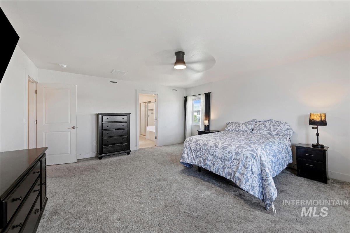 11055 Roaring Fork St, Caldwell, Idaho 83605, 4 Bedrooms, 2.5 Bathrooms, Residential For Sale, Price $484,900,MLS 98994022