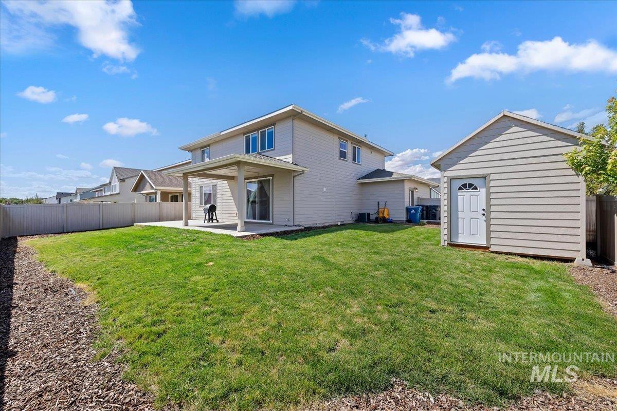 11055 Roaring Fork St, Caldwell, Idaho 83605, 4 Bedrooms, 2.5 Bathrooms, Residential For Sale, Price $484,900,MLS 98994022