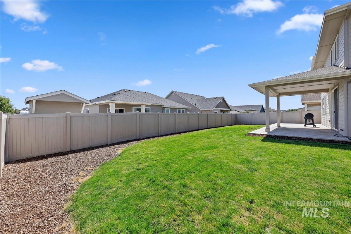 11055 Roaring Fork St, Caldwell, Idaho 83605, 4 Bedrooms, 2.5 Bathrooms, Residential For Sale, Price $484,900,MLS 98994022