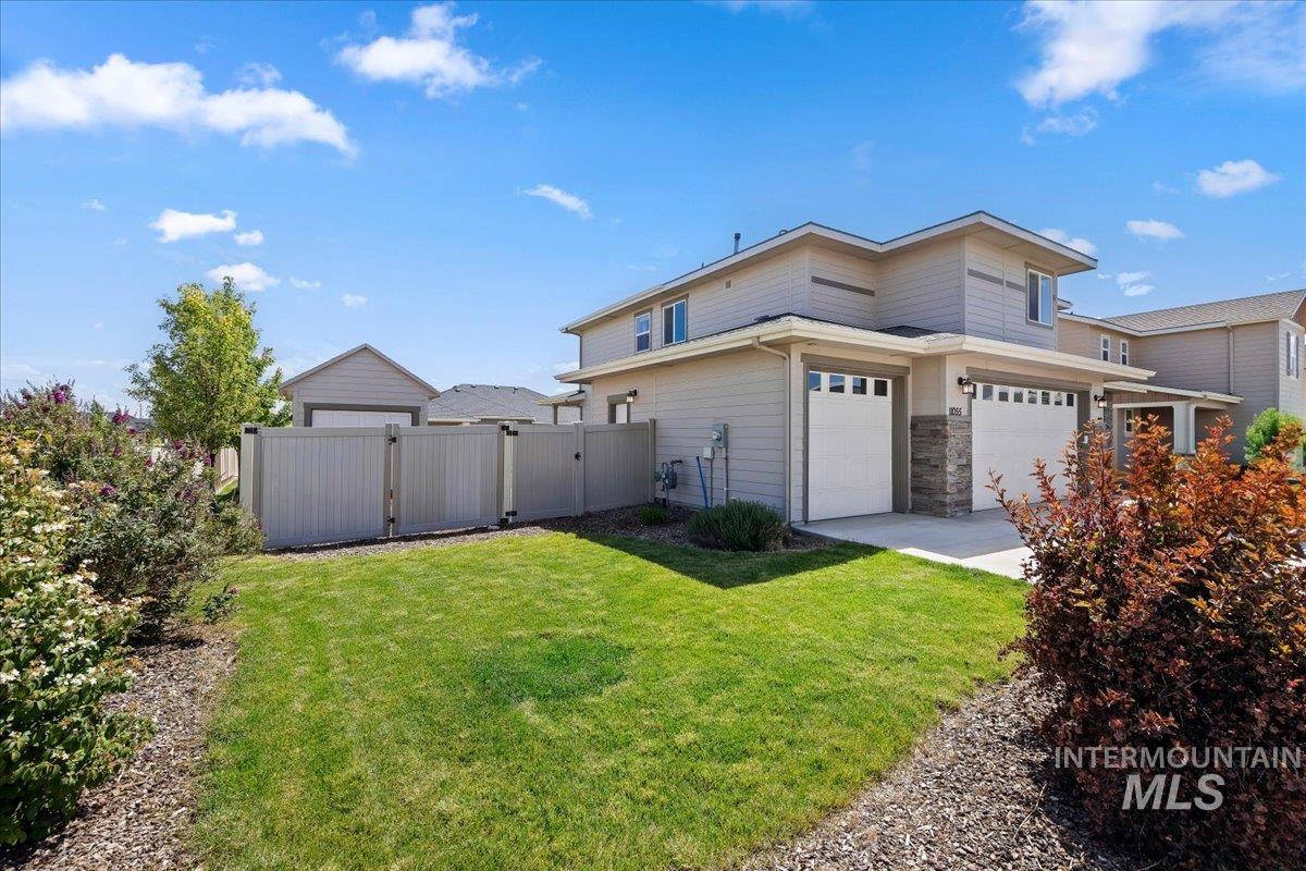 11055 Roaring Fork St, Caldwell, Idaho 83605, 4 Bedrooms, 2.5 Bathrooms, Residential For Sale, Price $484,900,MLS 98994022