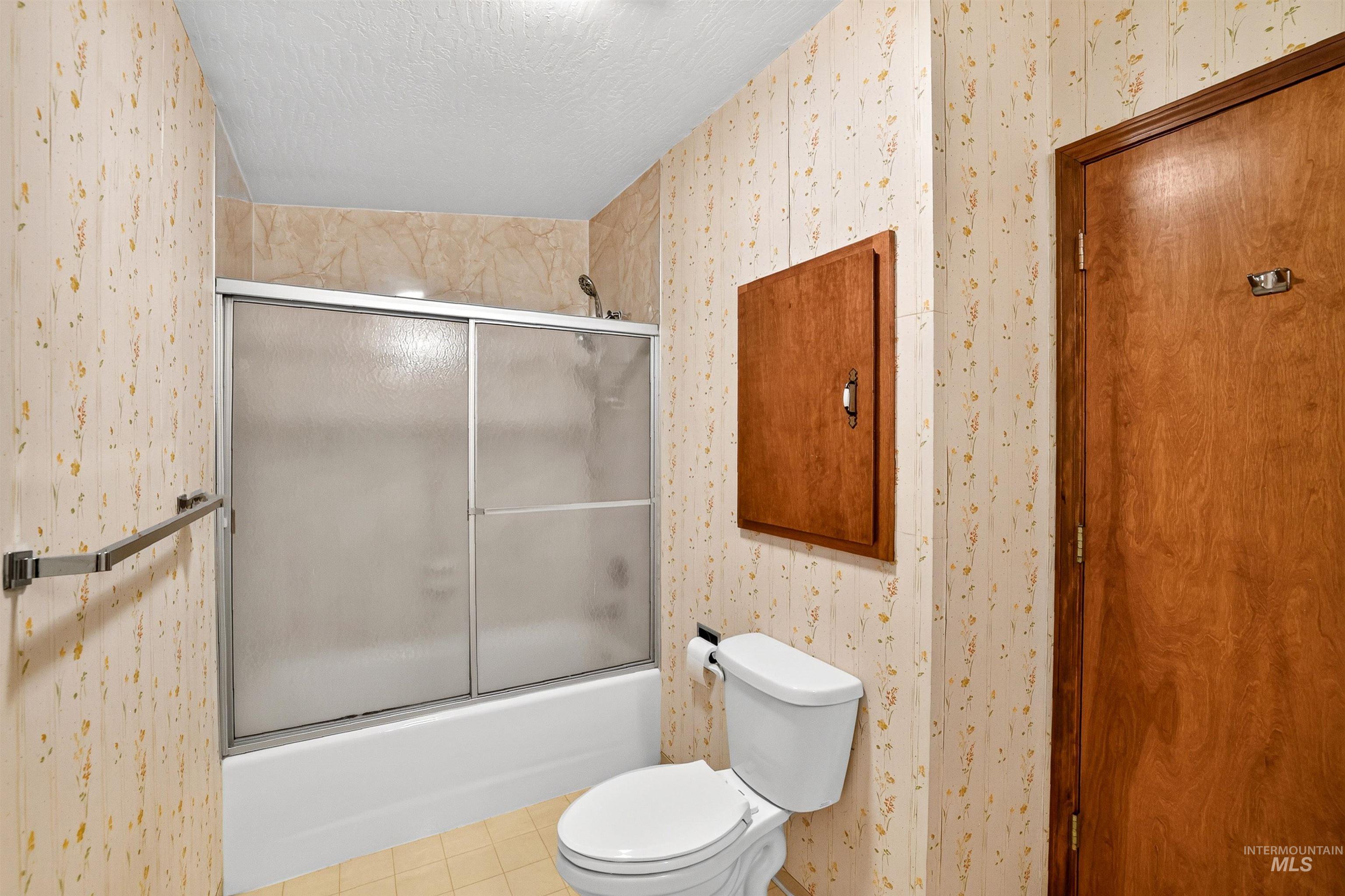 516 Skyline Dr, Cascade, Idaho 83611, 4 Bedrooms, 3 Bathrooms, Residential For Sale, Price $630,000,MLS 98994036