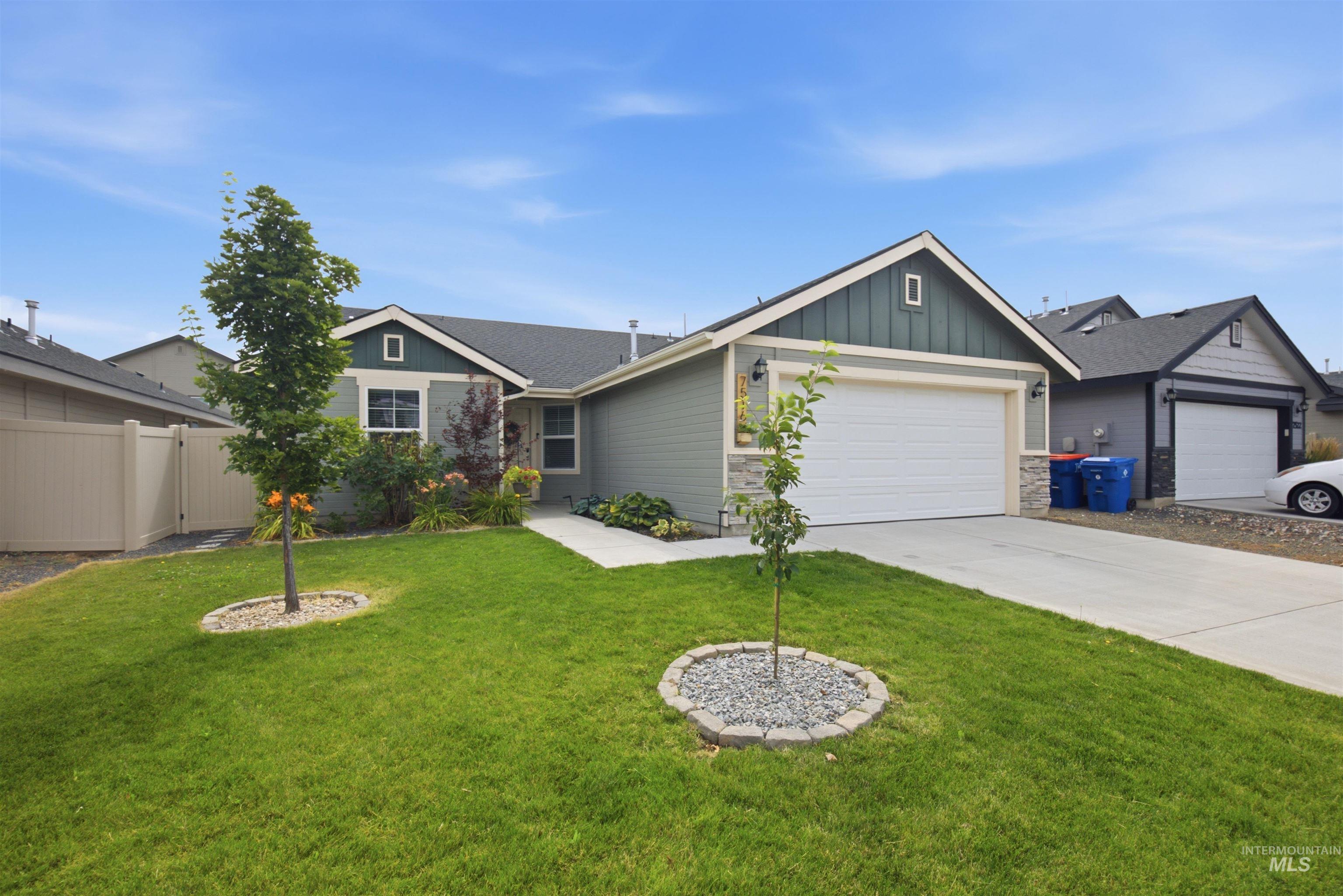 7516 S Foremast Ave, Boise, Idaho 83709, 3 Bedrooms, 2 Bathrooms, Residential For Sale, Price $437,500,MLS 98994049