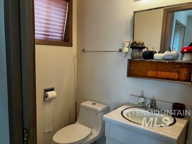 13047 Peola Road, Clarkston, Washington 99403, 4 Bedrooms, 2 Bathrooms, Residential For Sale, Price $699,000,MLS 98994067